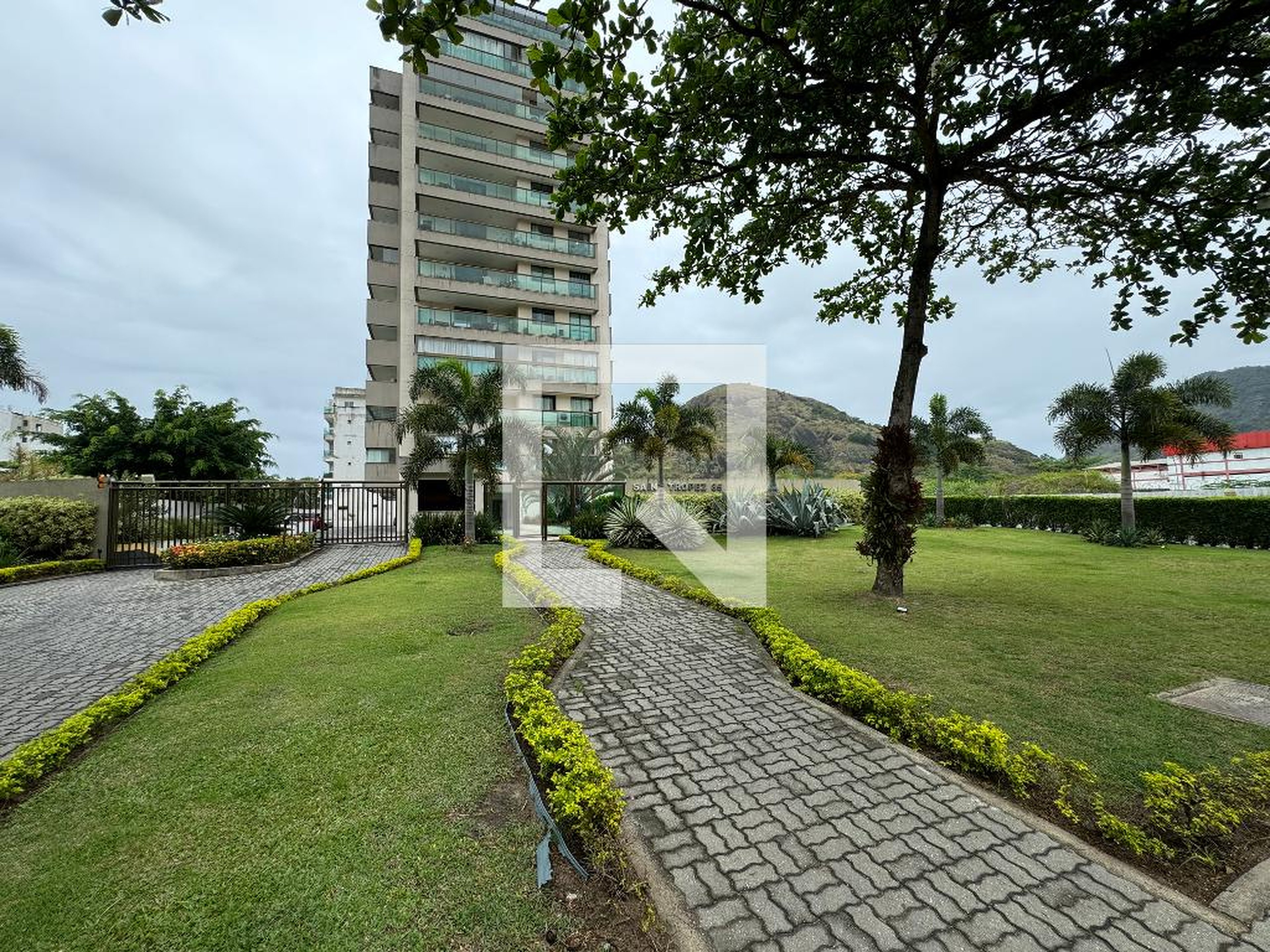 Fachada Edifício Residencial Saint Tropez Club