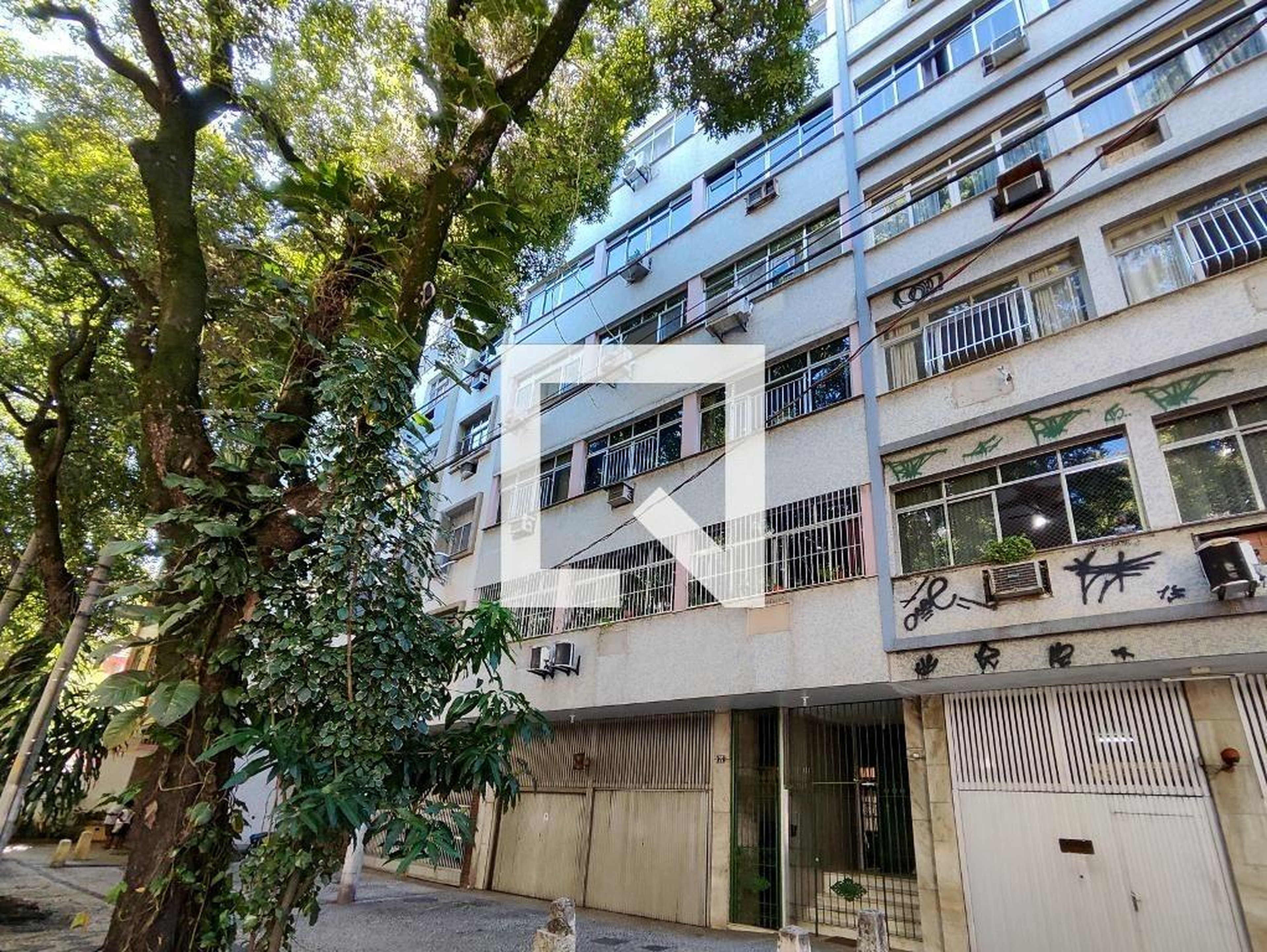 Fachada Condomínio Infante Dom Luiz