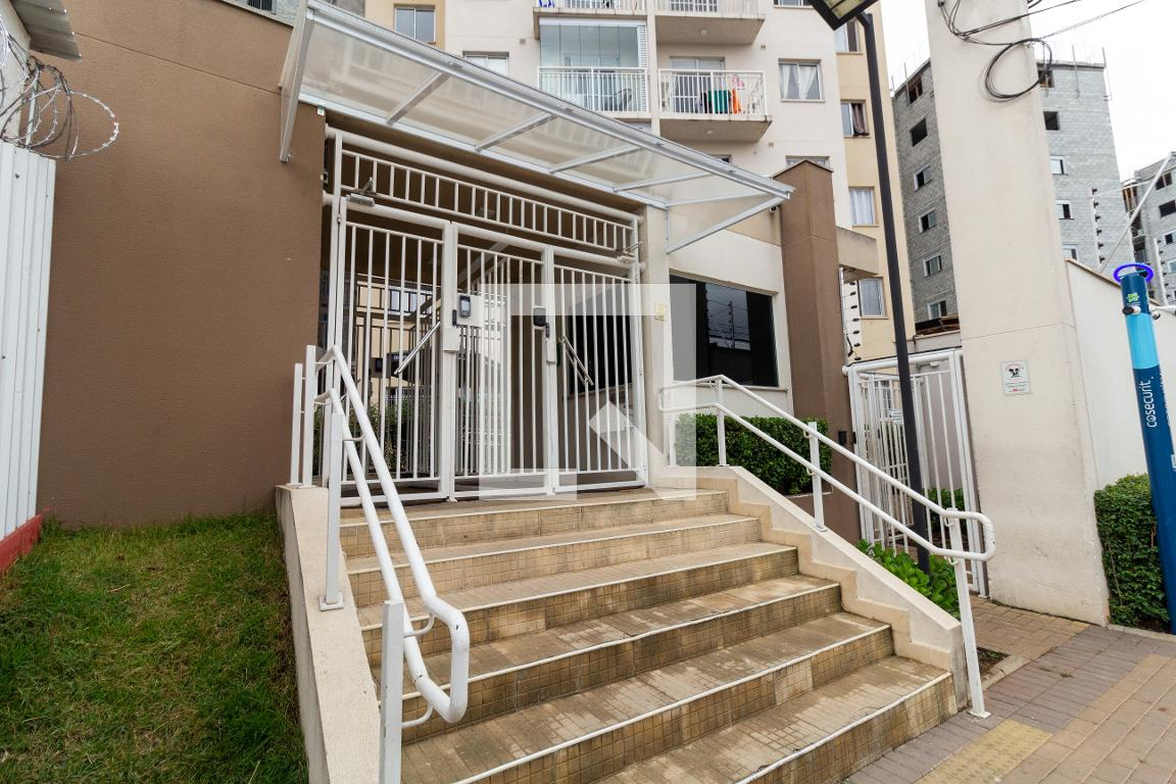 Fachada Condomínio em Avenida Rudge, 455