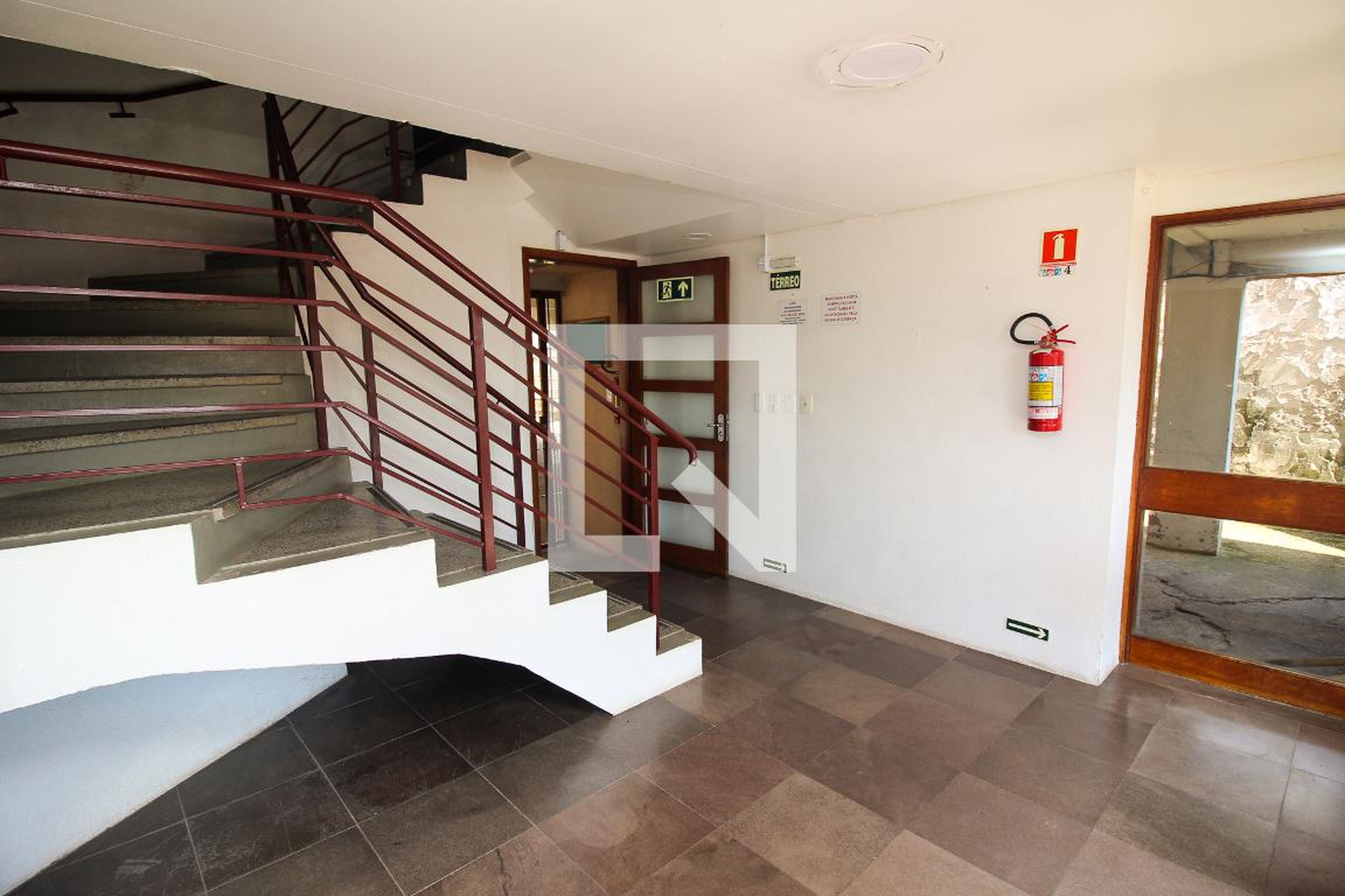 Hall de entrada - Edifício Tulipa