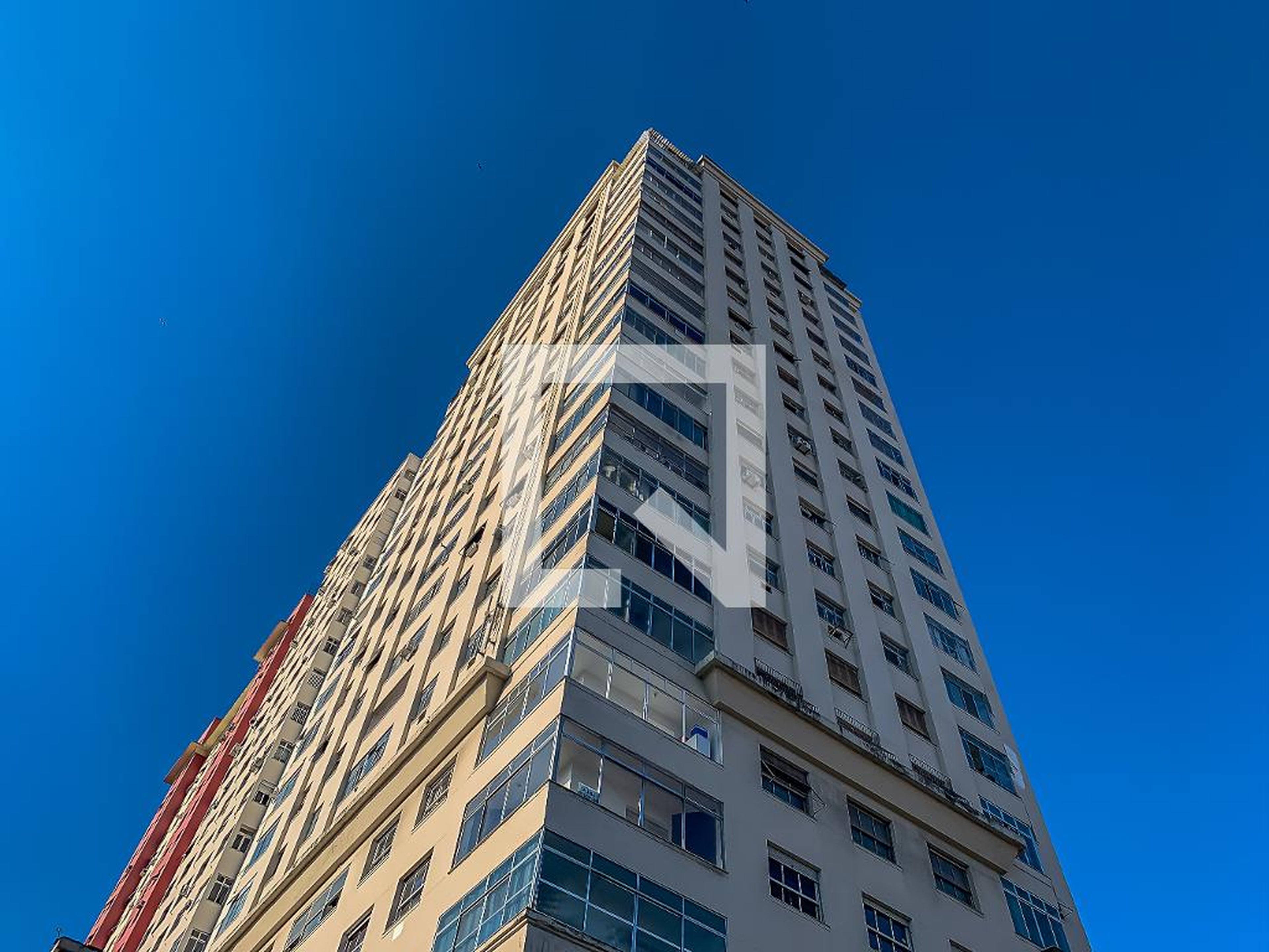 Fachada do Prédio Condomínio Onze de Junho