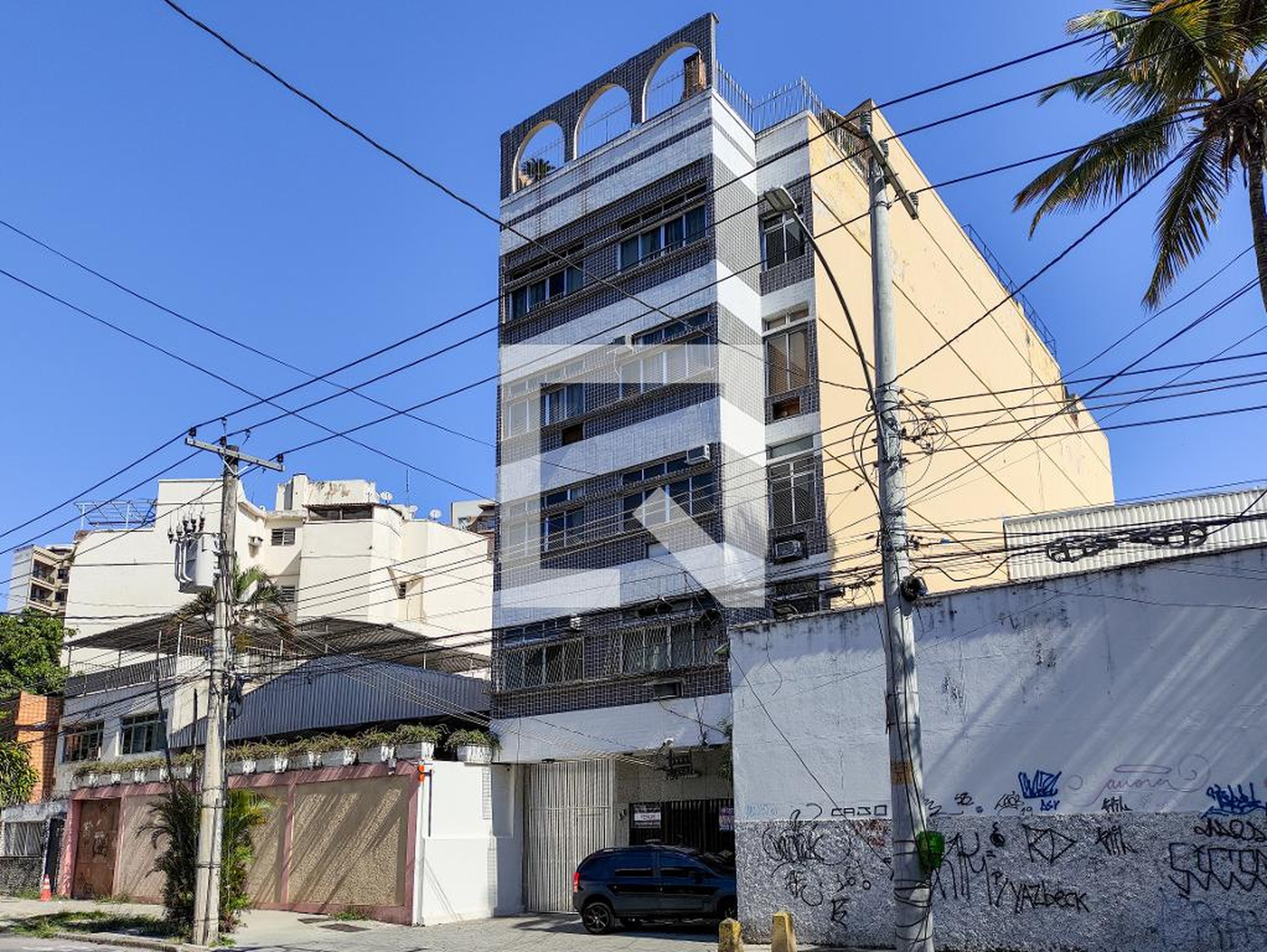 Fachada do Prédio Edifício Leila