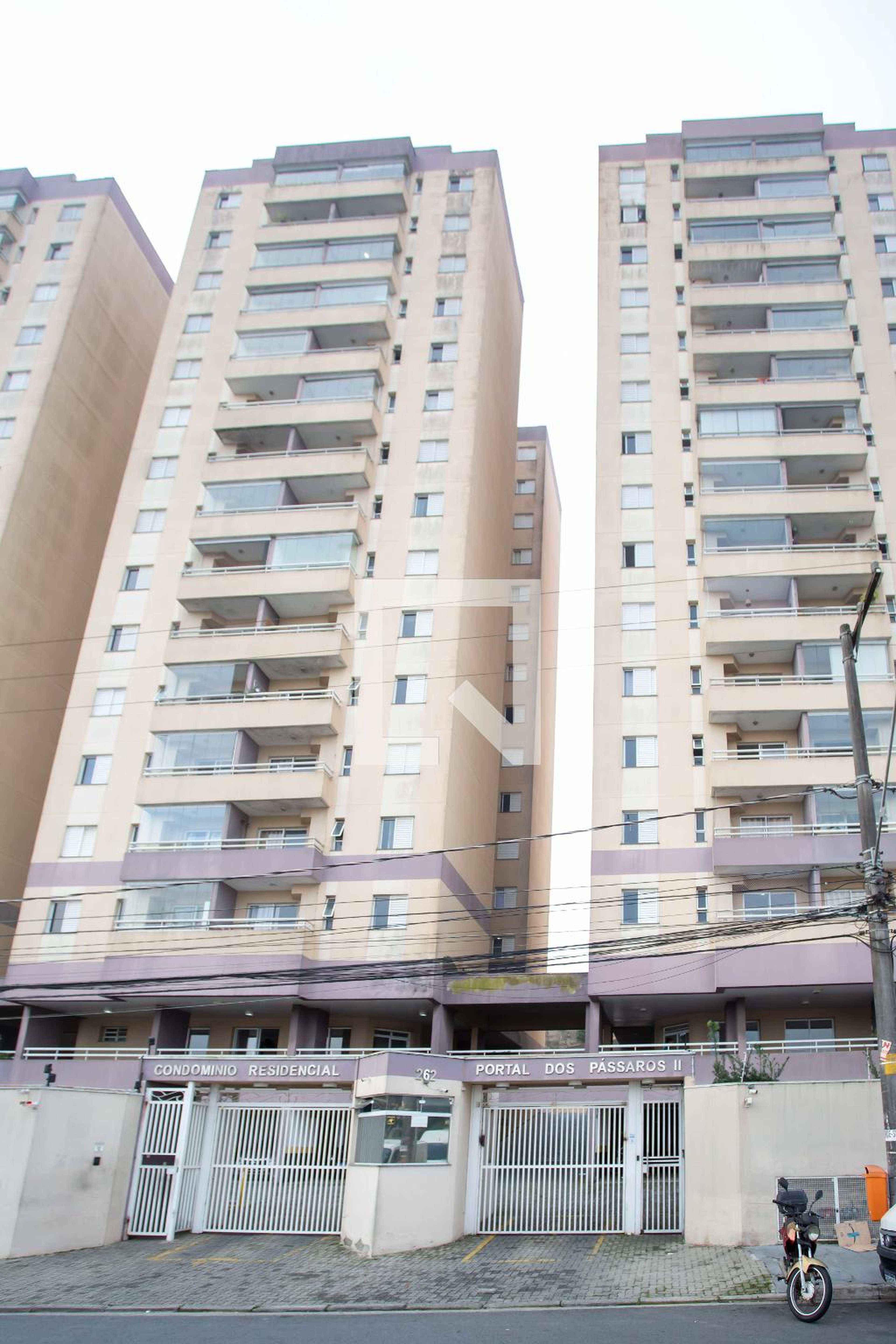 Fachada do Prédio Condomínio Portal dos Pássaros