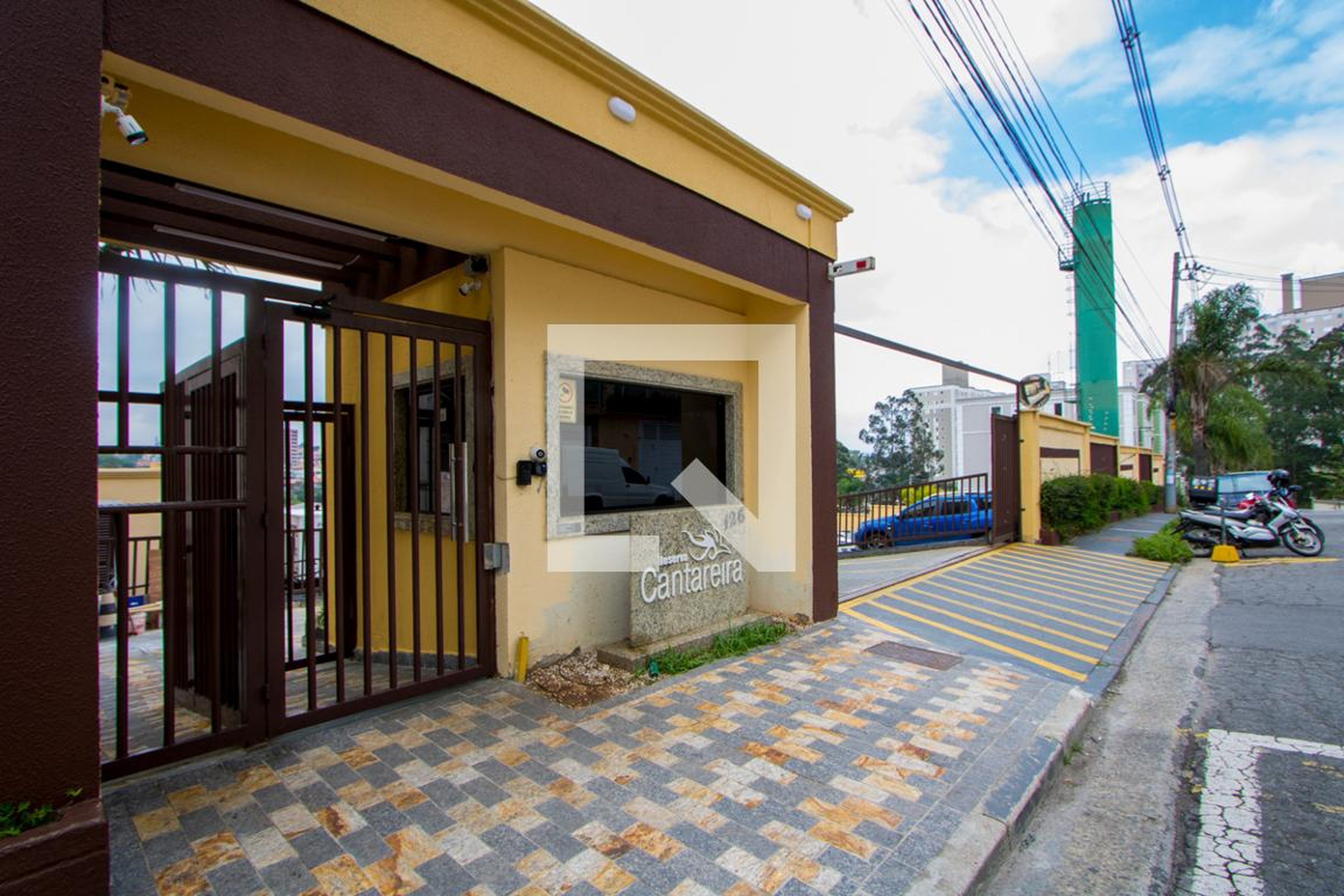 Fachada do condomínio Condomínio Reserva da Cantareira