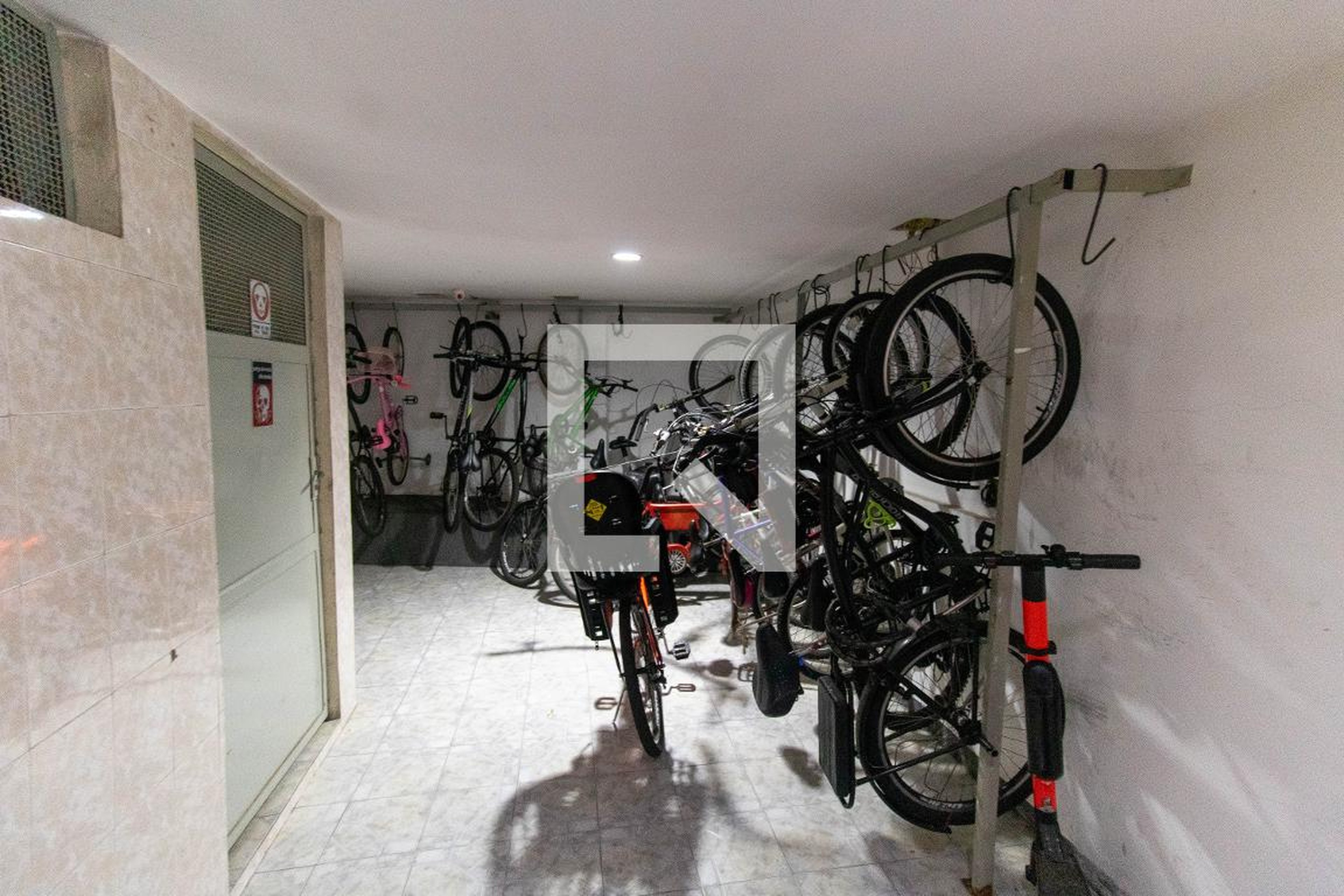 Bicicletario - Edifício Mariana