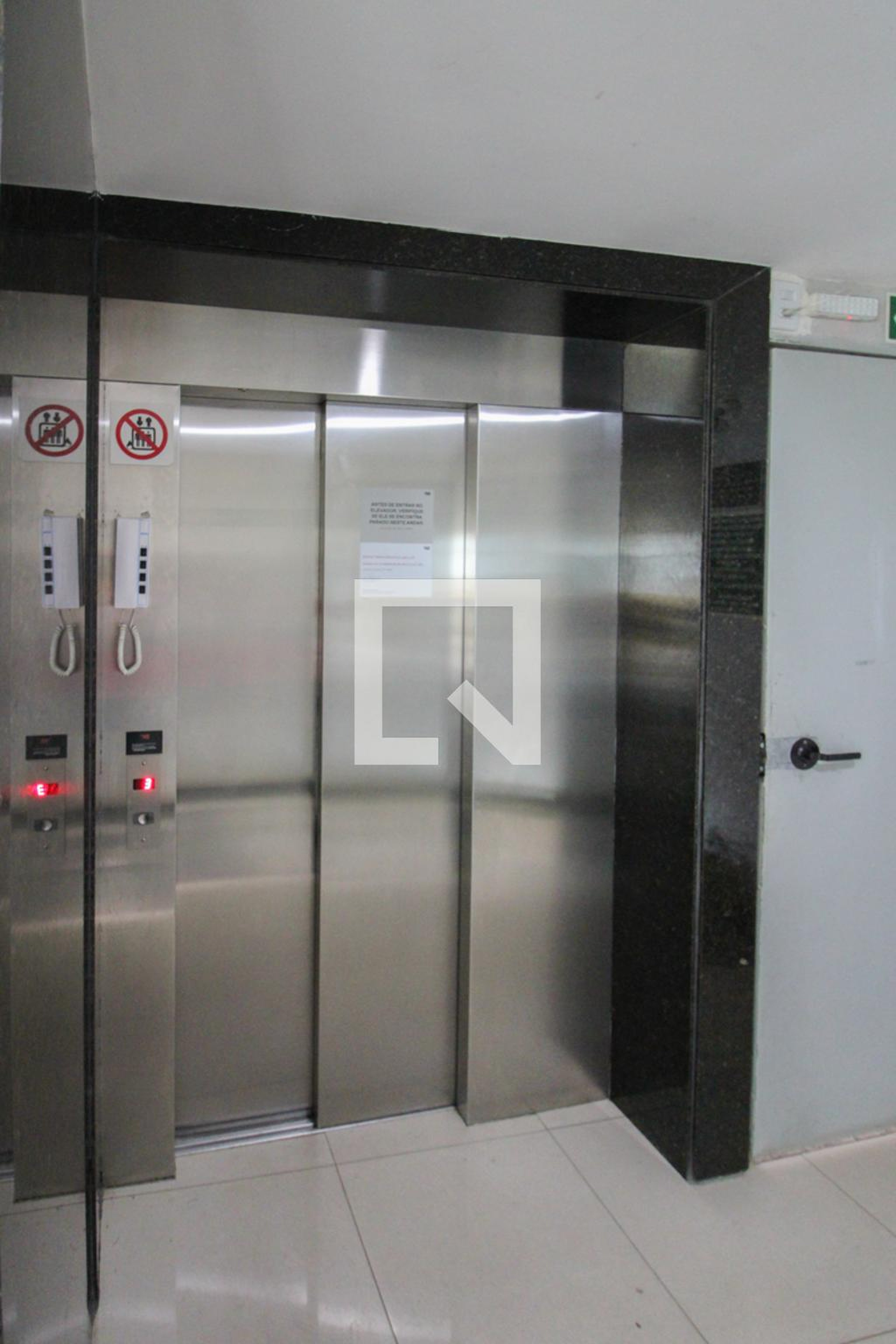 Elevador - Residencial  Mendes Azevedo Liberty
