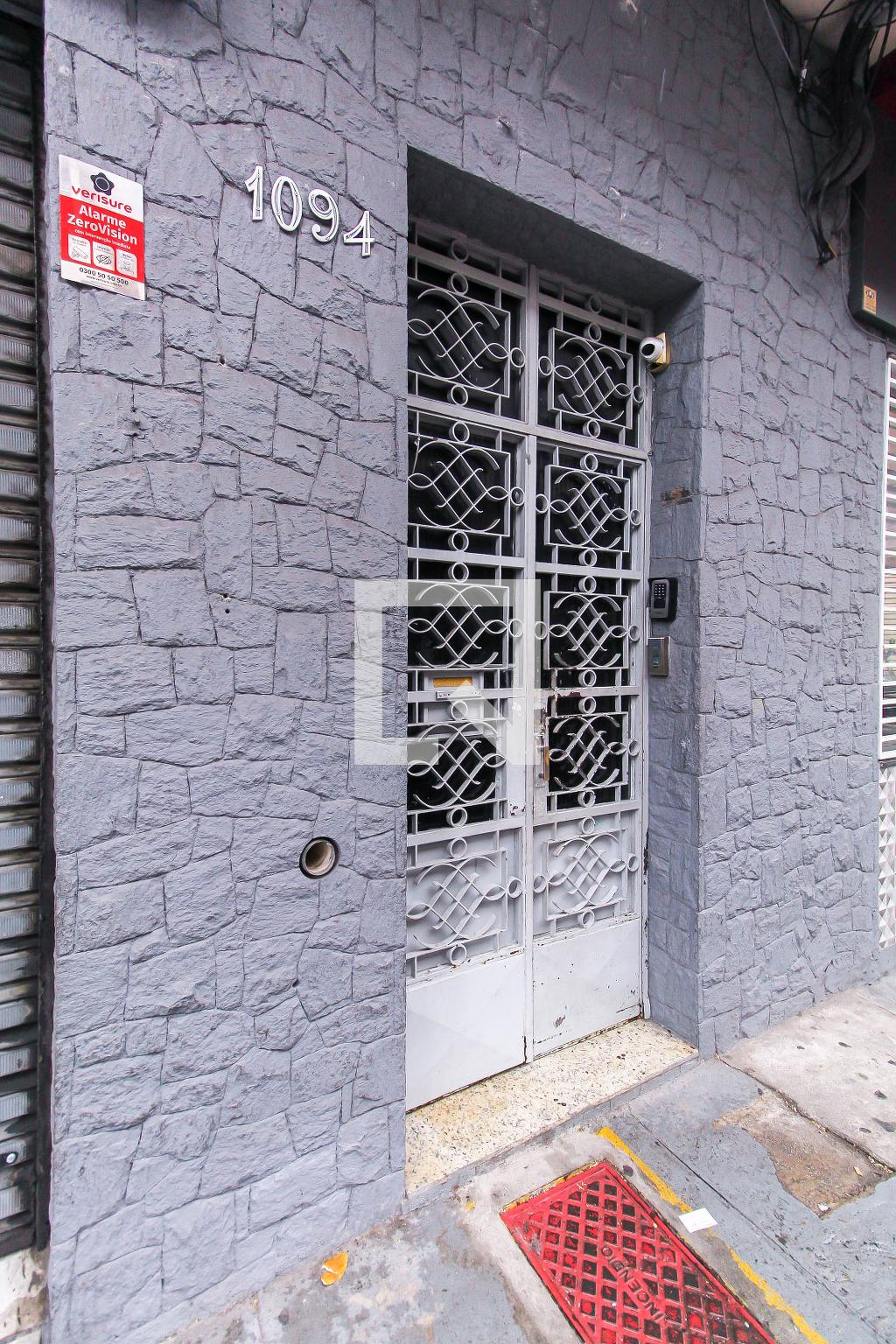 Fachada Condomínio 21 de Abril