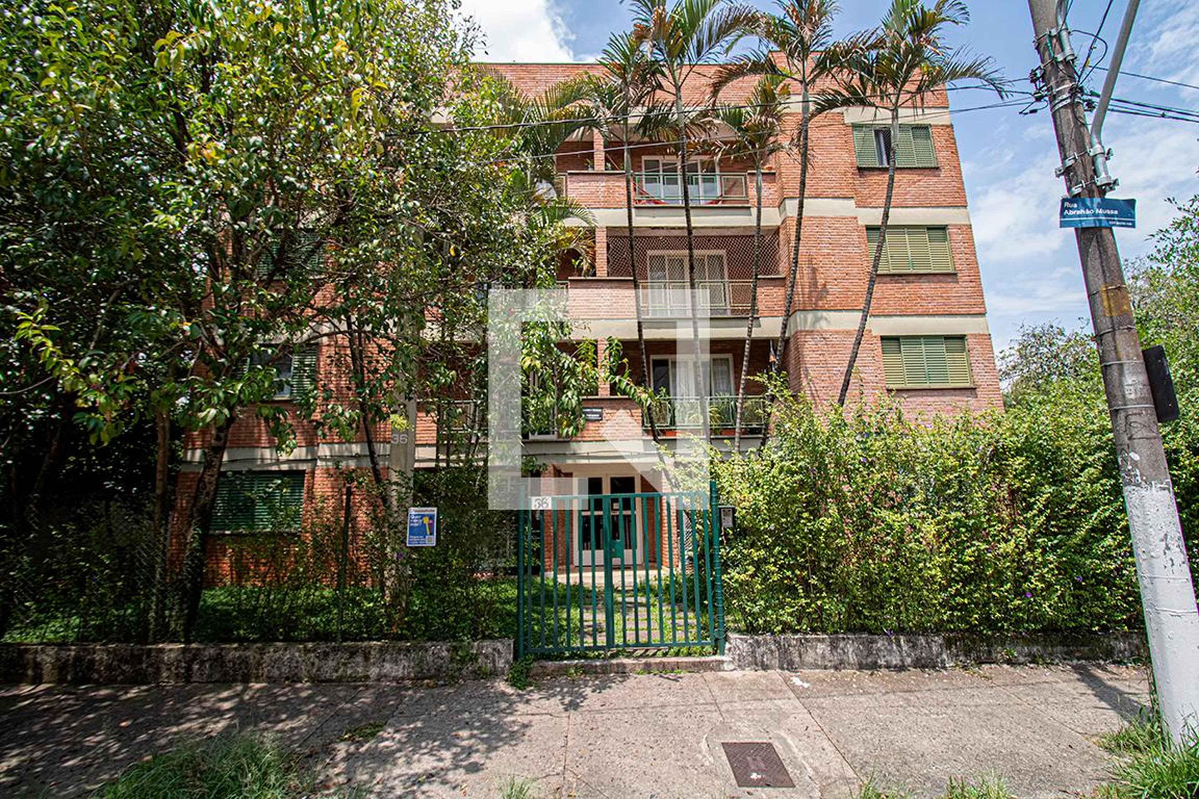 fachada Condomínio Frei Galvão