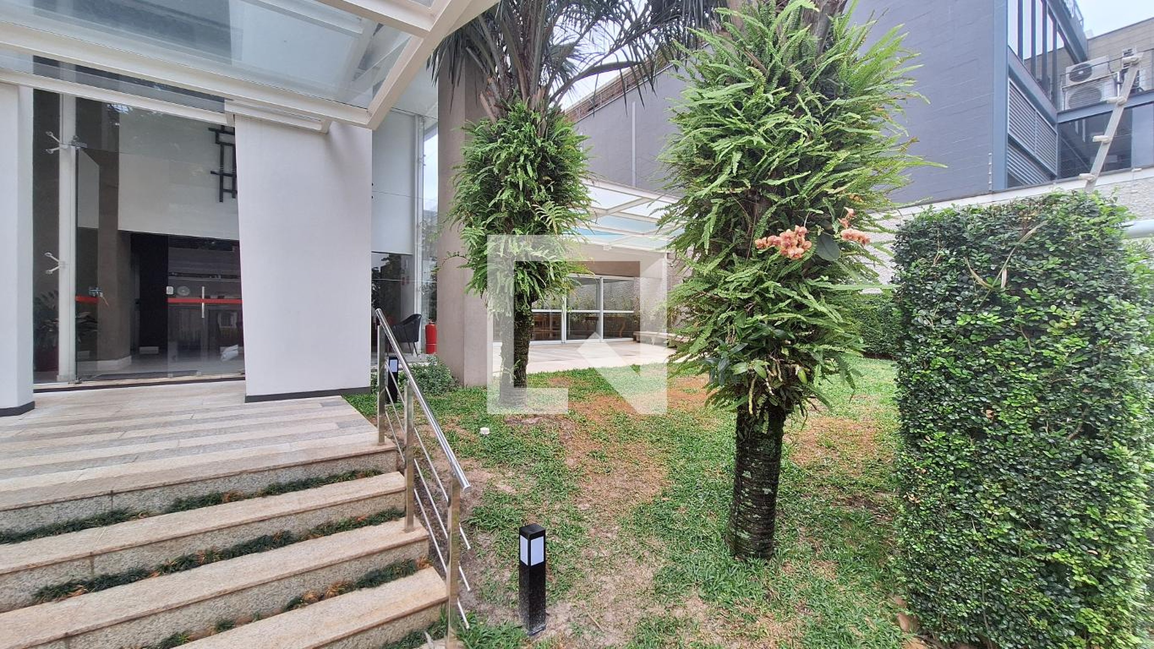 Entrada - Edifício Mondrian