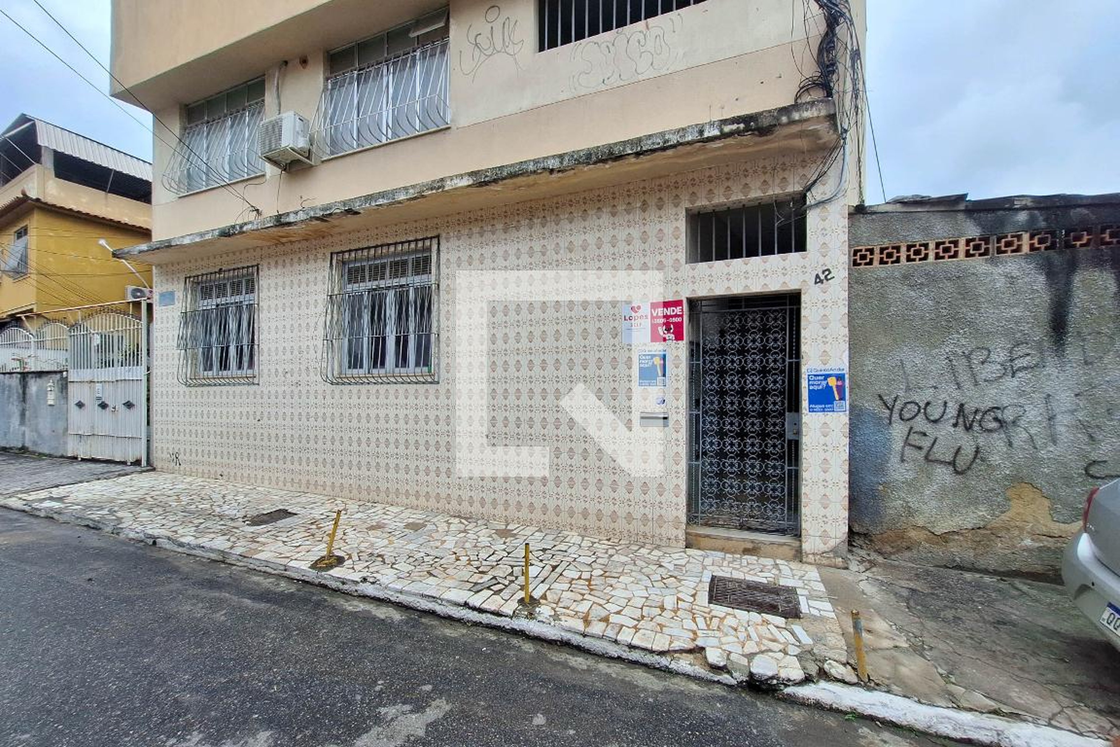 Fachada Condomínio em Rua Libório Seabra, 42