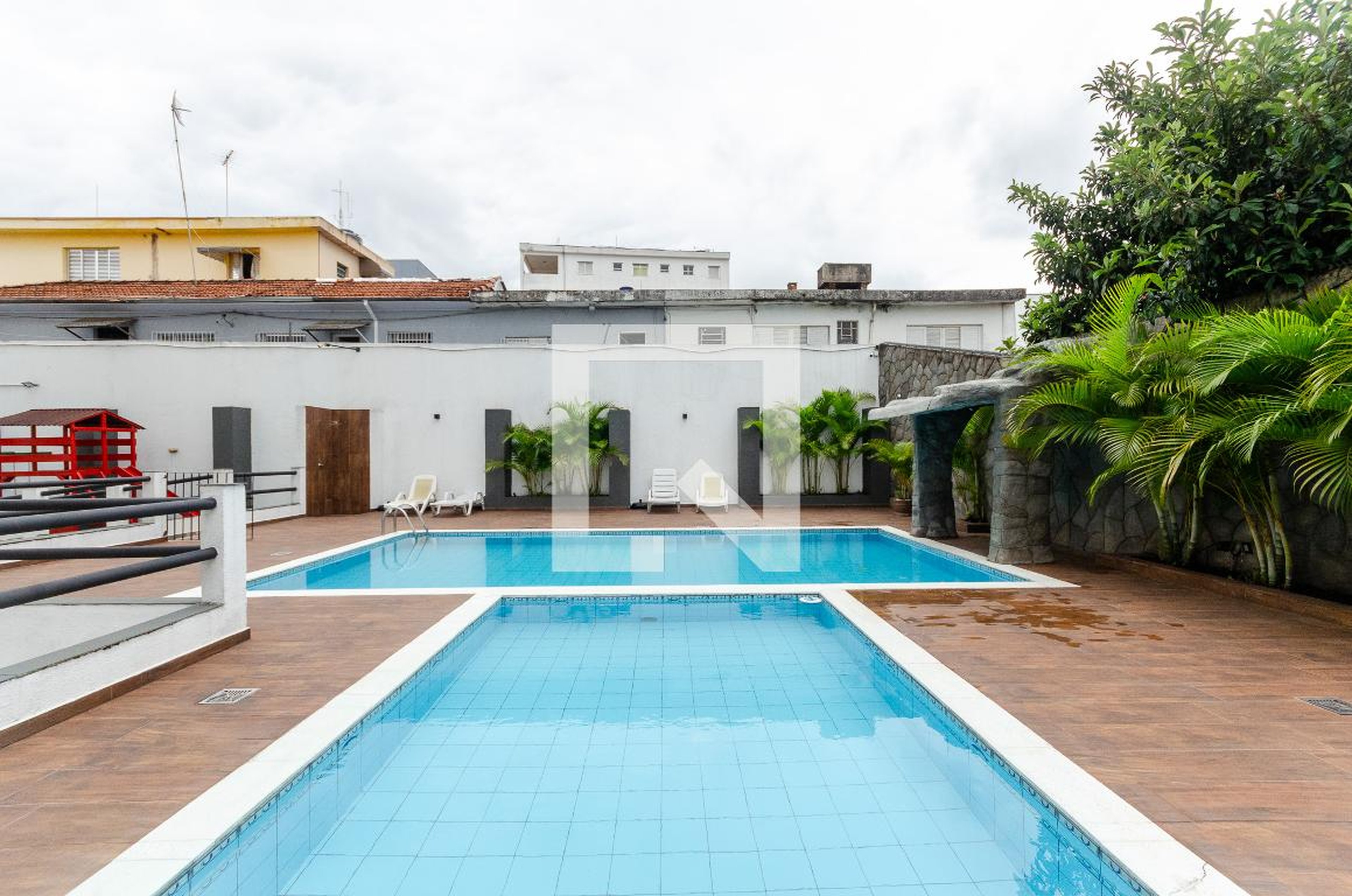 Piscina - Edifício Barcelona