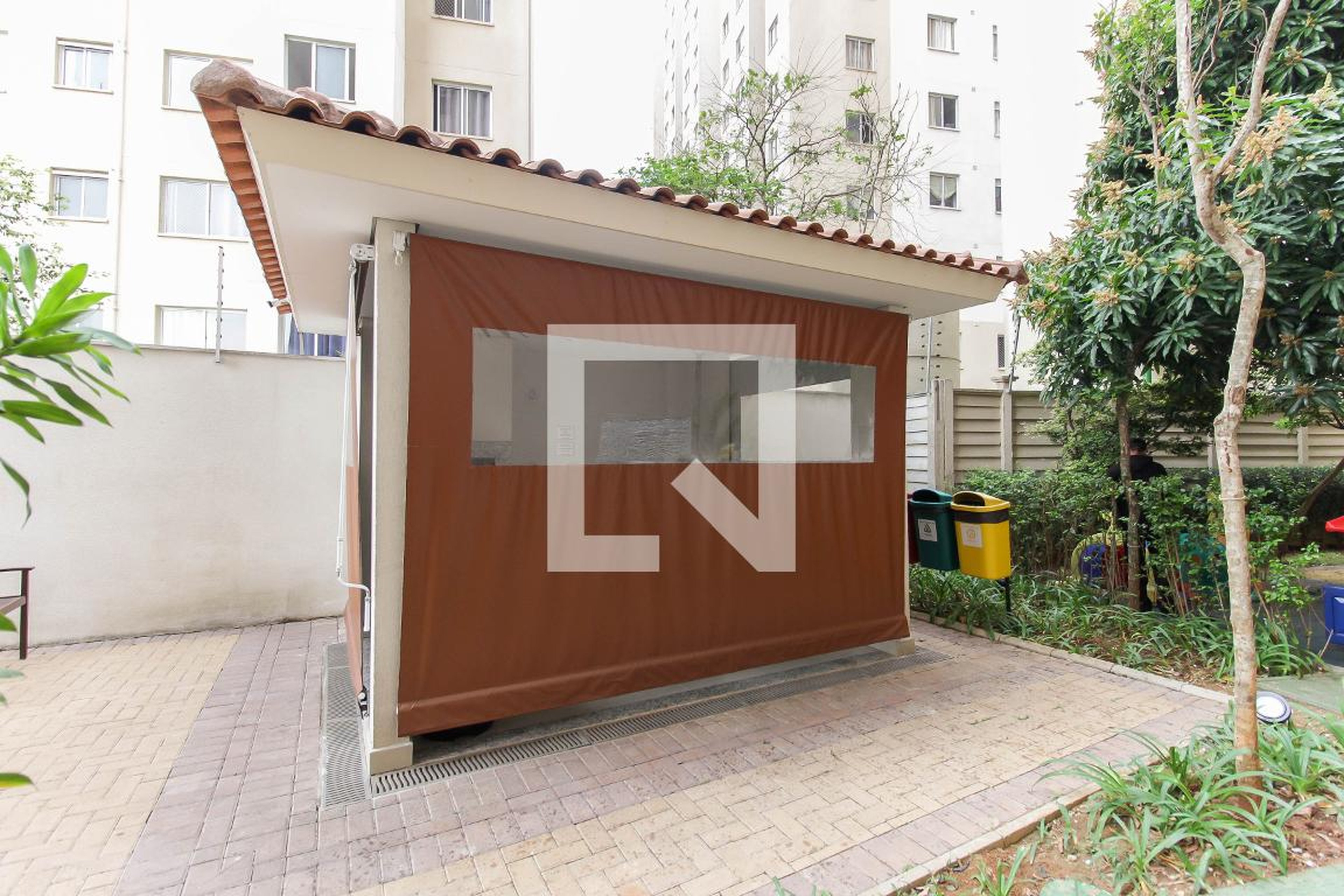 Churrasqueira - Plano e Jacu Pêssego