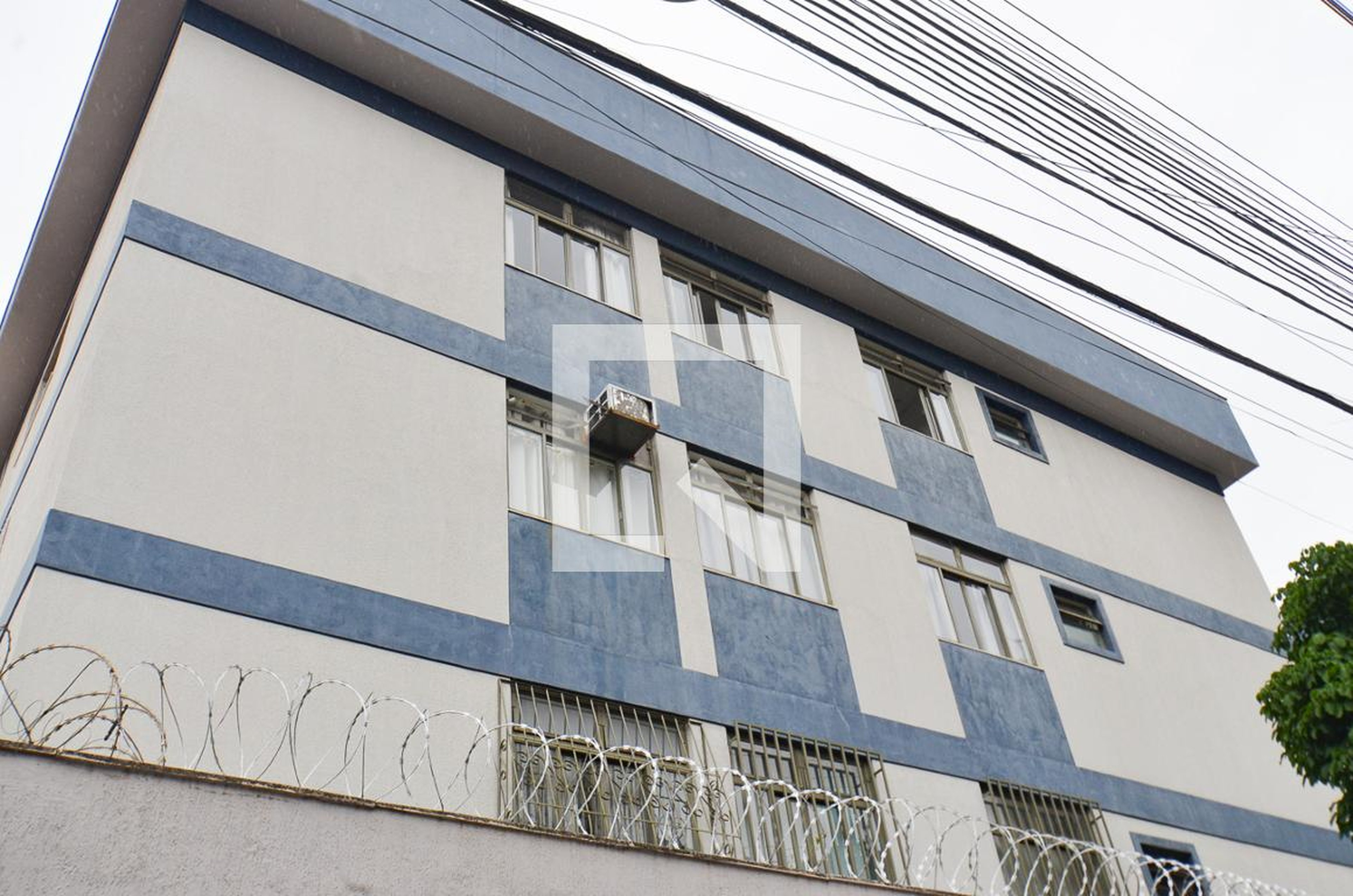 Fachada Condomínio em Rua Nelson Soares de Faria, 214