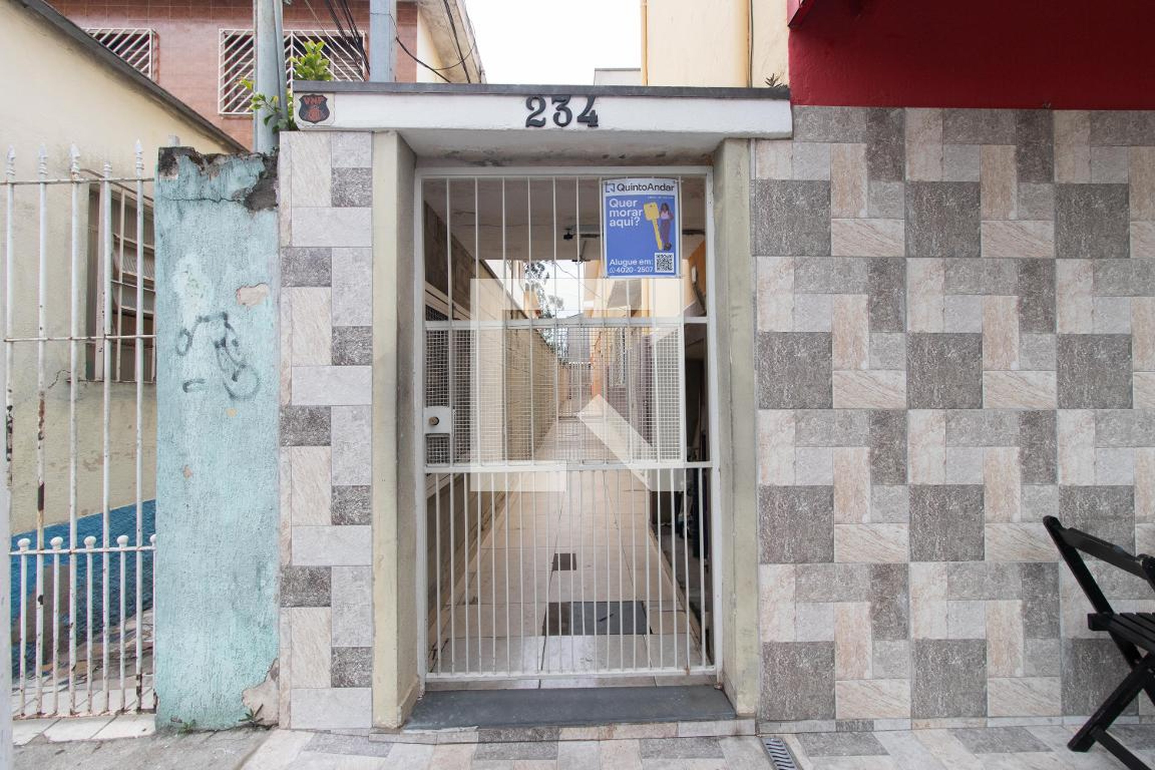 Fachada Condomínio em Rua Parazinho, 234