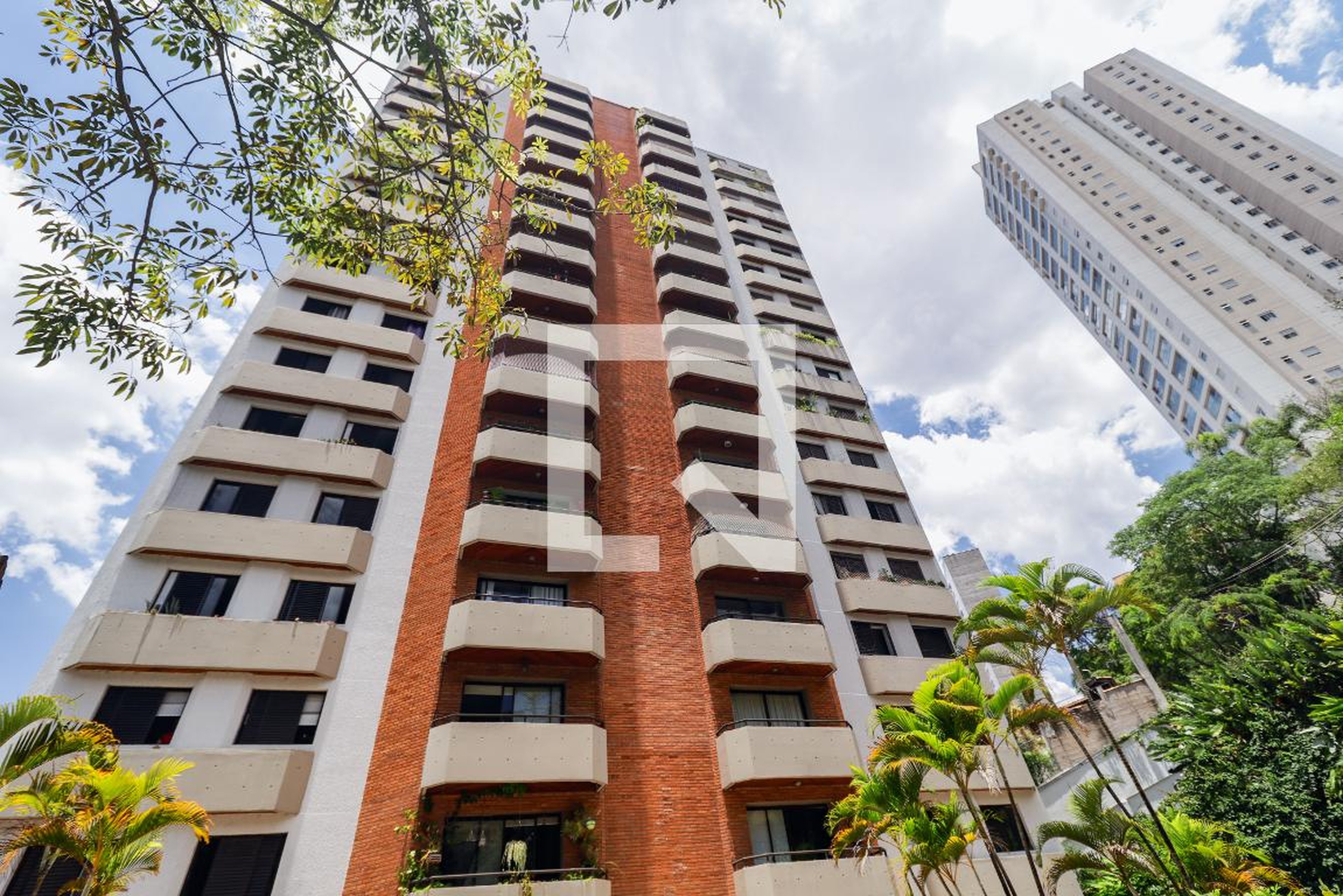 Fachada Condomínio Bois de Boulogne