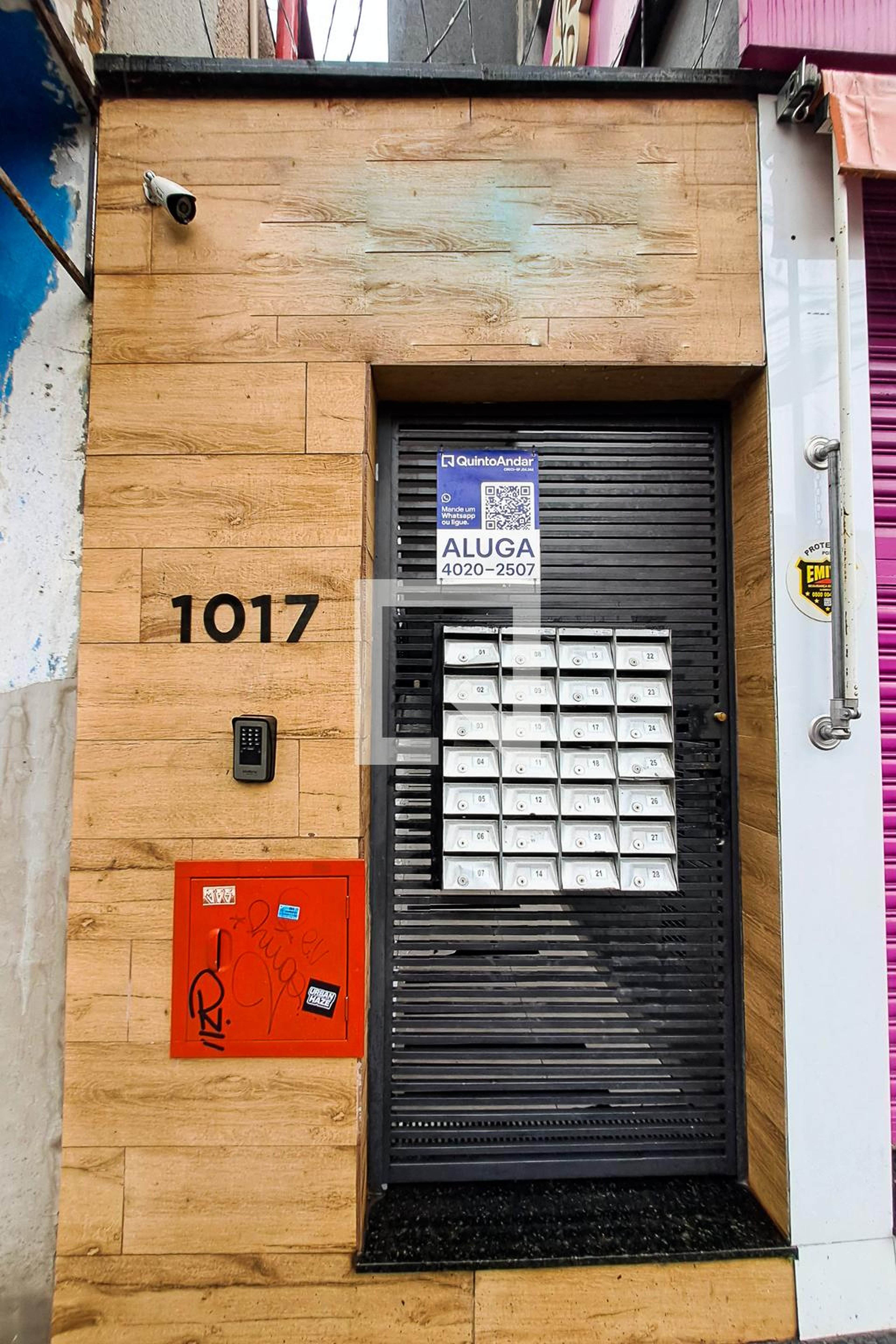 Fachada Condomínio em Rua Tuiuti, 1017