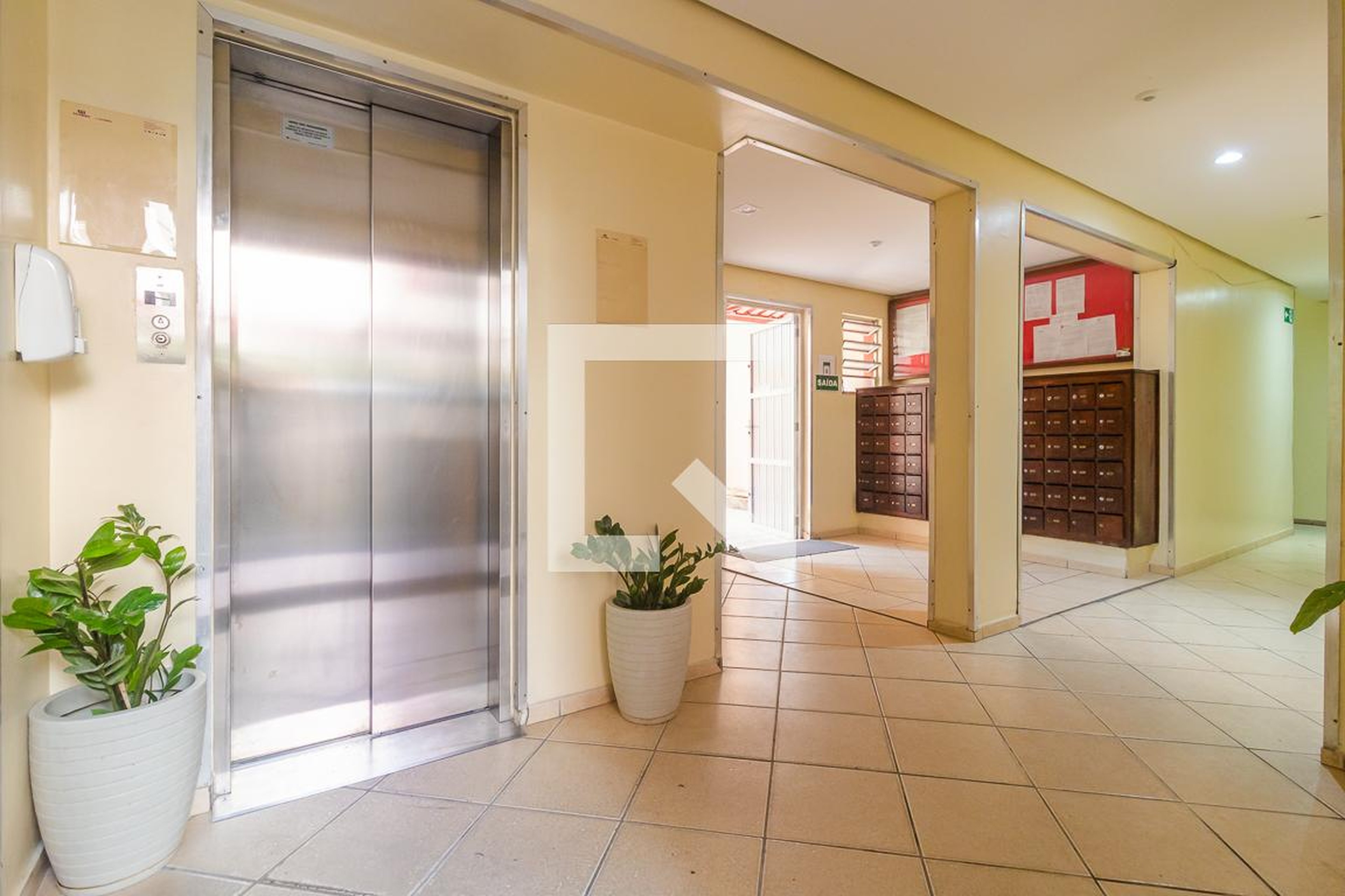 Hall de Entrada - Edifício Colina das Paineiras