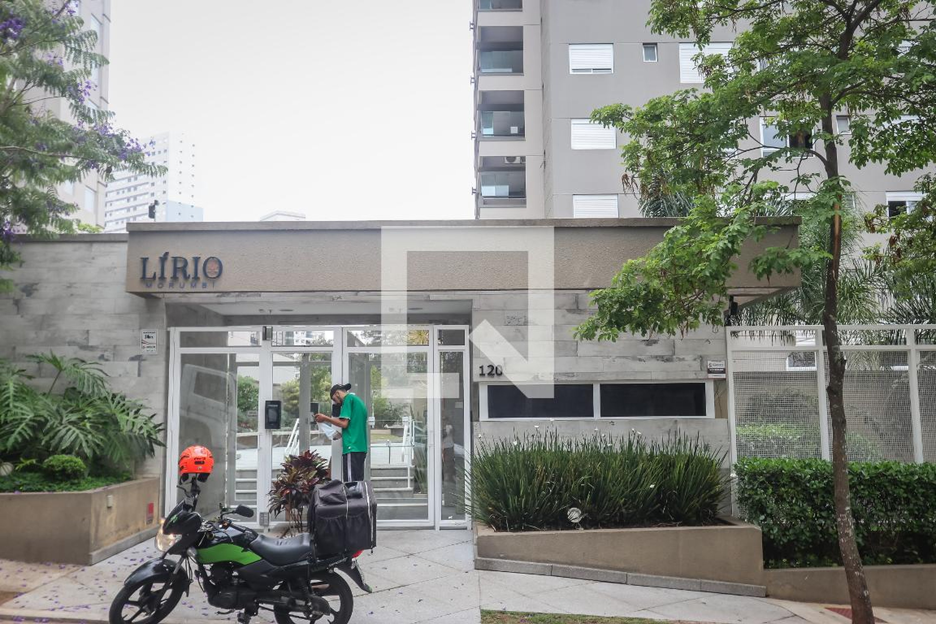 Fachada do Prédio Condomínio Lírio Morumbi
