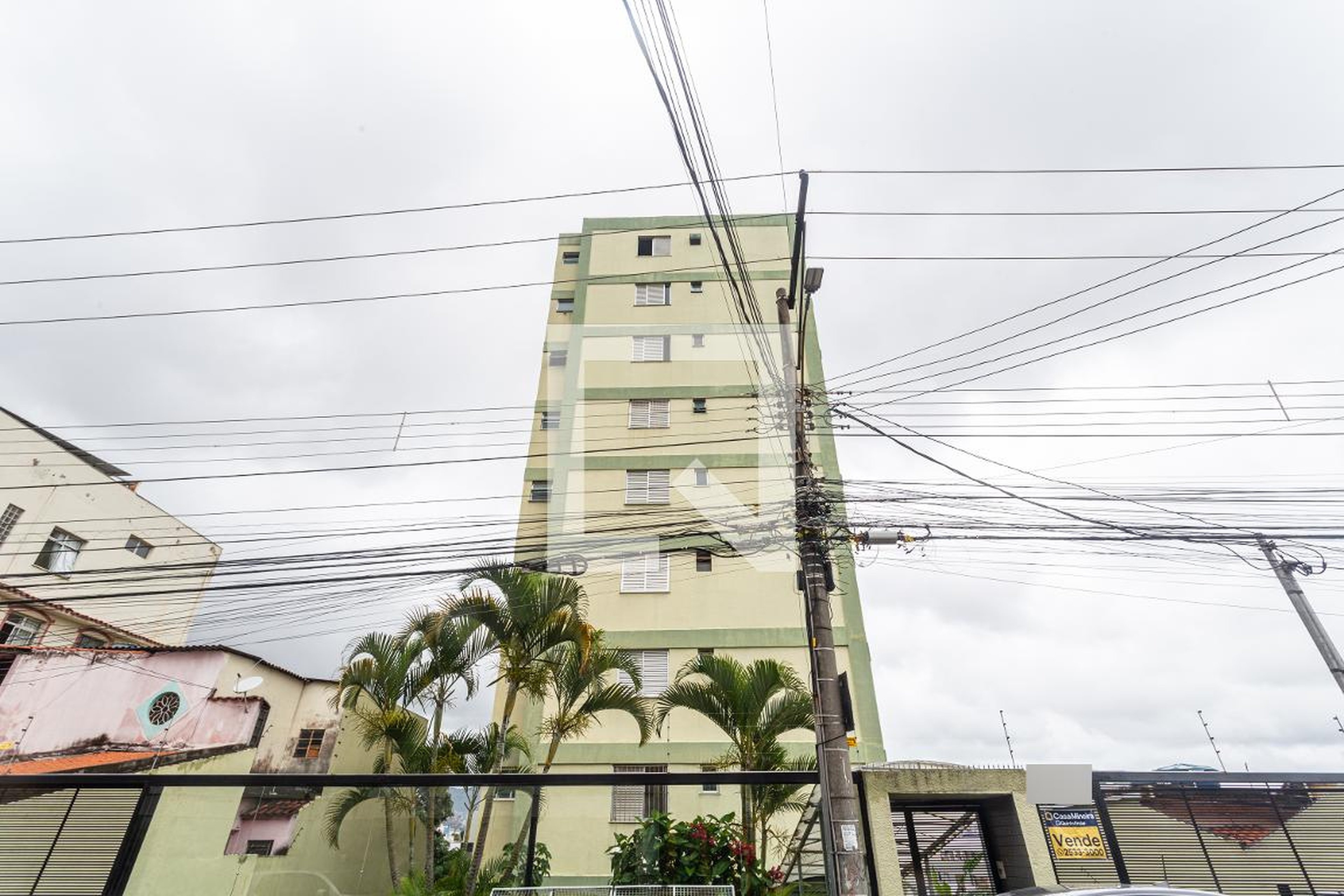 Fachada Condomínio em Rua São Roque, 676