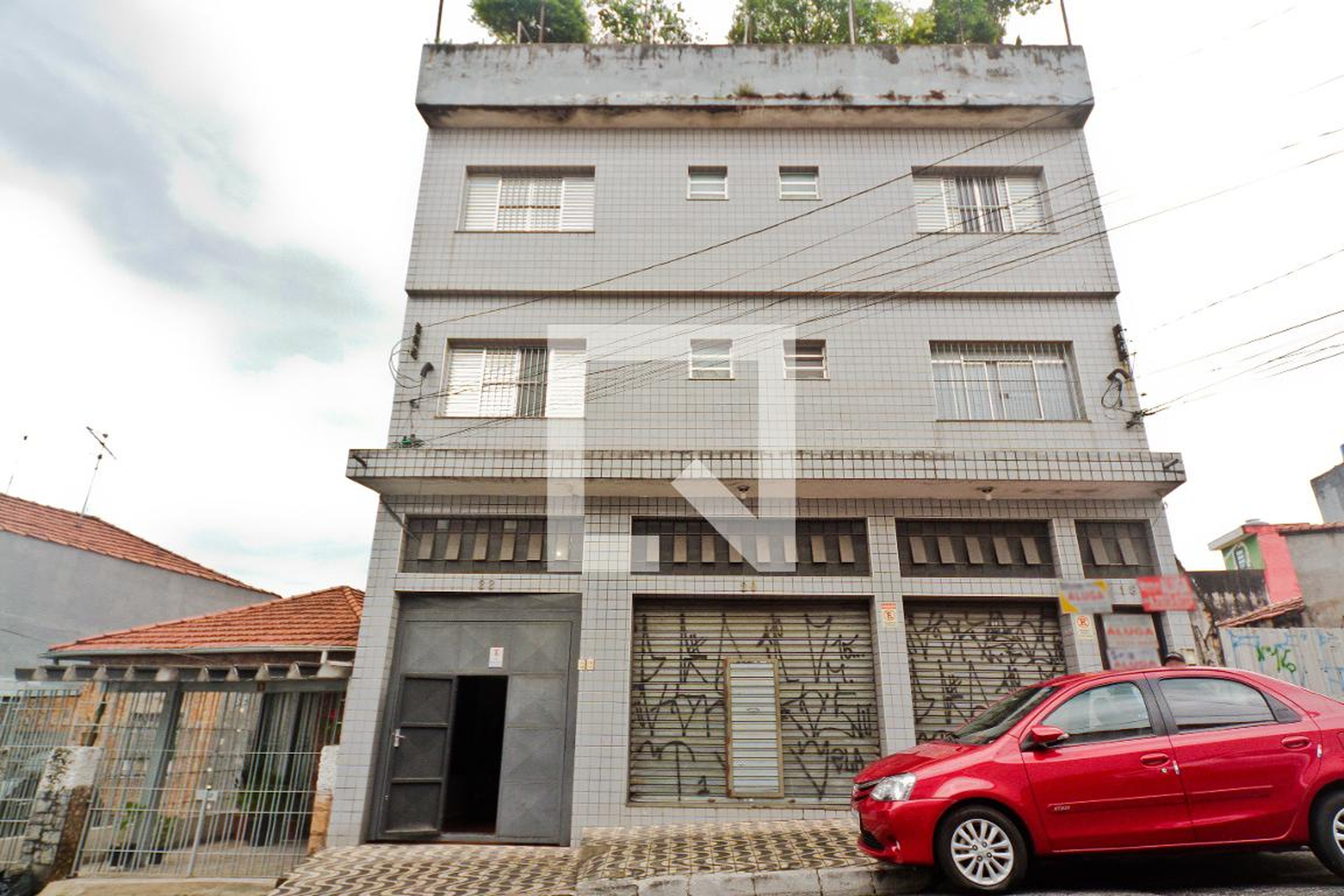 Fachada Condomínio em Rua Galiléia, 22