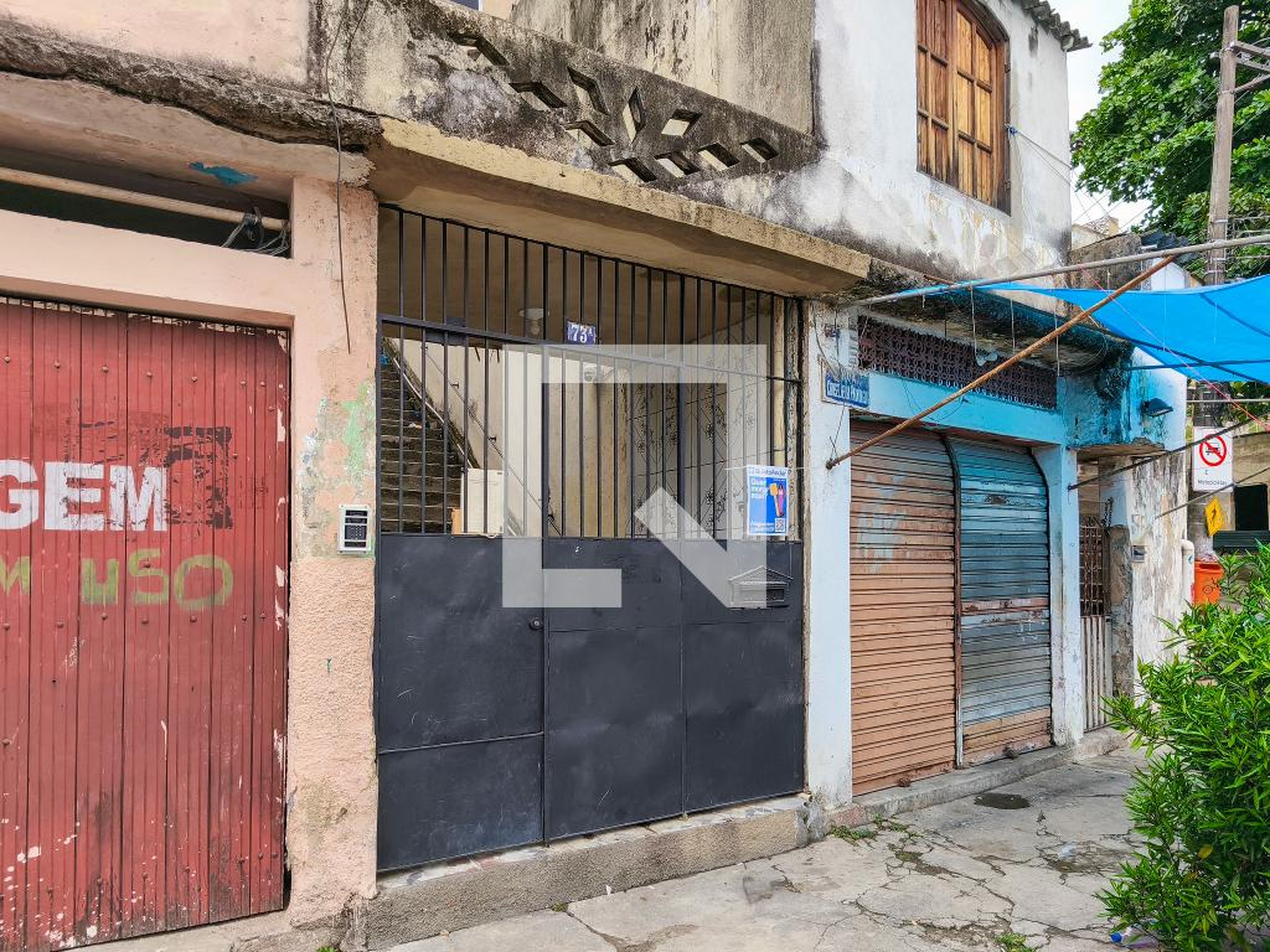 Fachada do Prédio Condomínio em Rua Conselheiro Paranaguá, 73