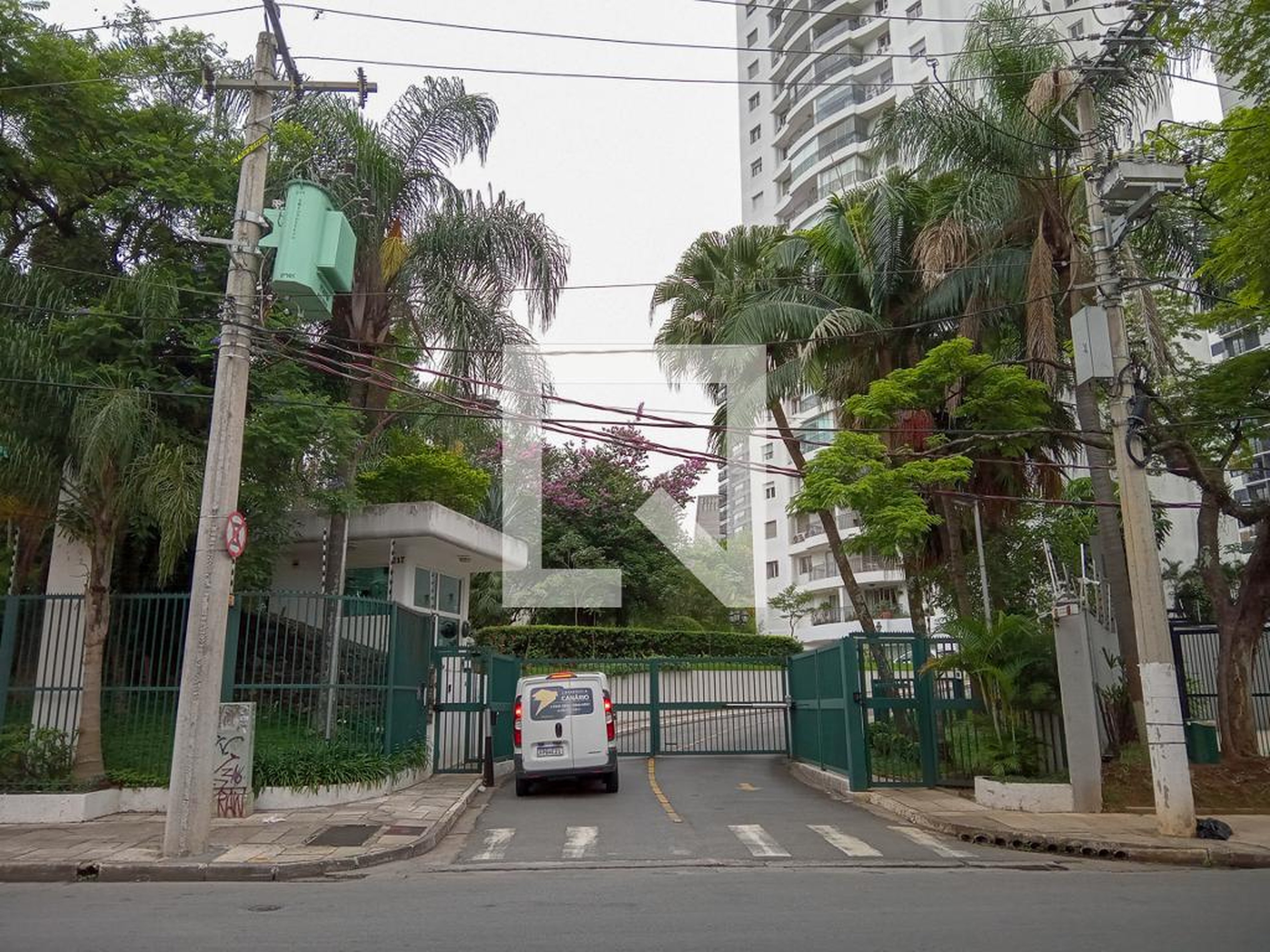 Fachada Condomínio Plaza Del Sol