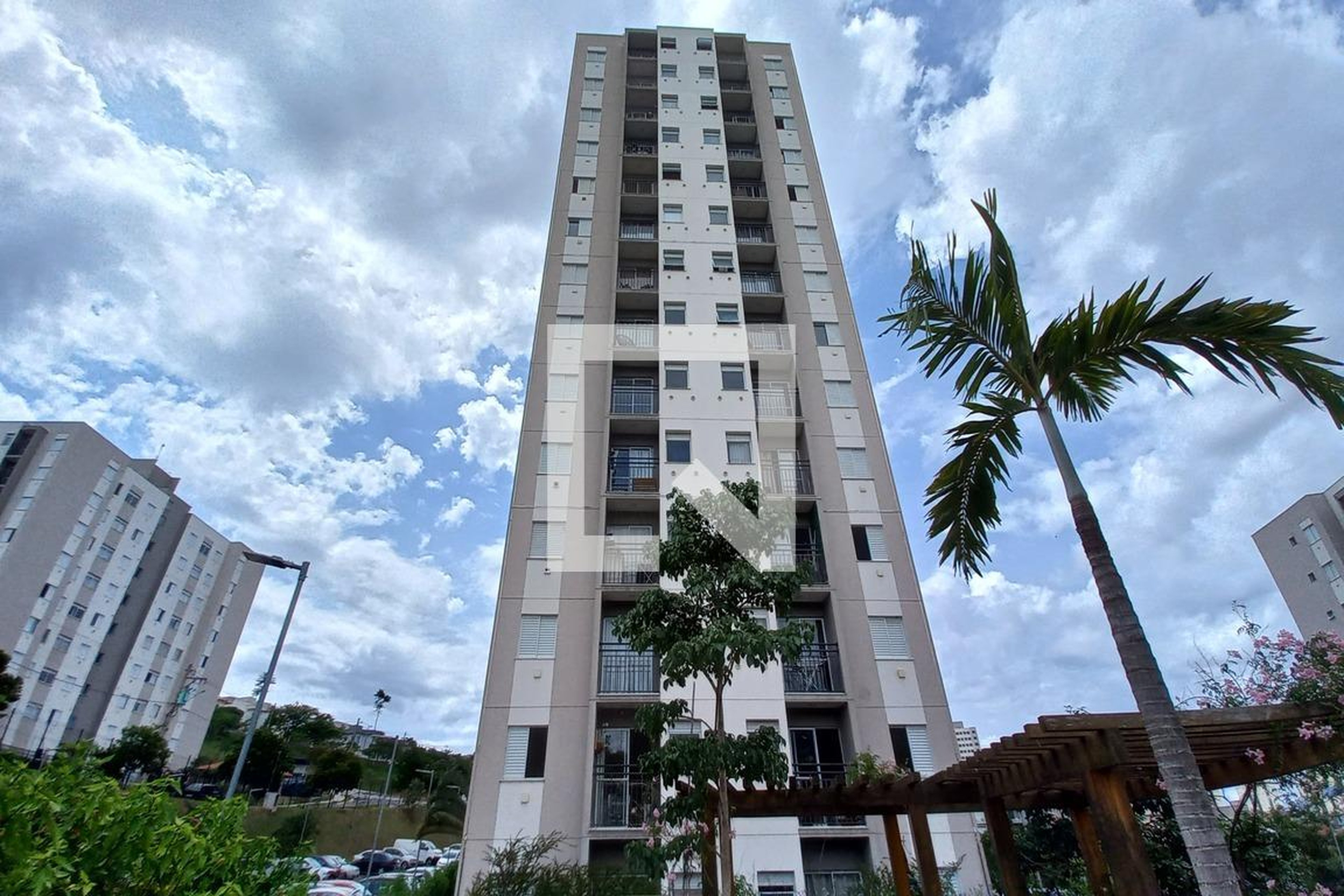 Fachada do Prédio Condomínio Alto do Ibirapuera