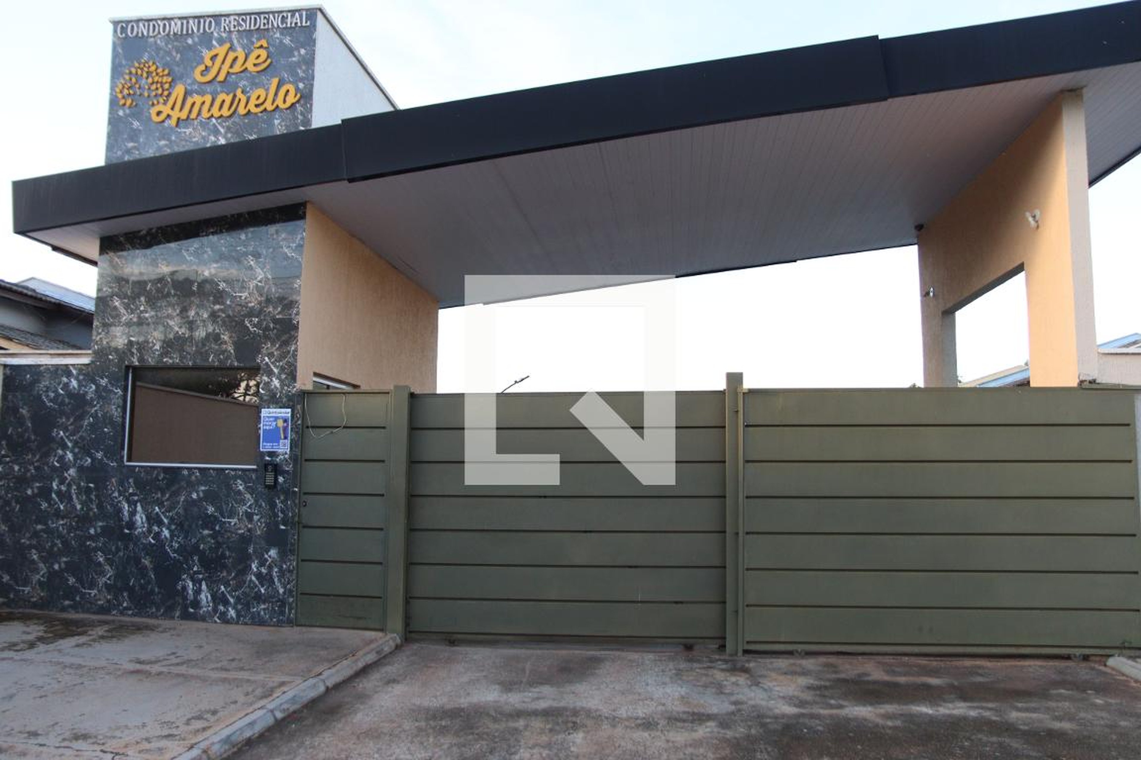 Fachada RESIDENCIAL IPÊ AMARELO