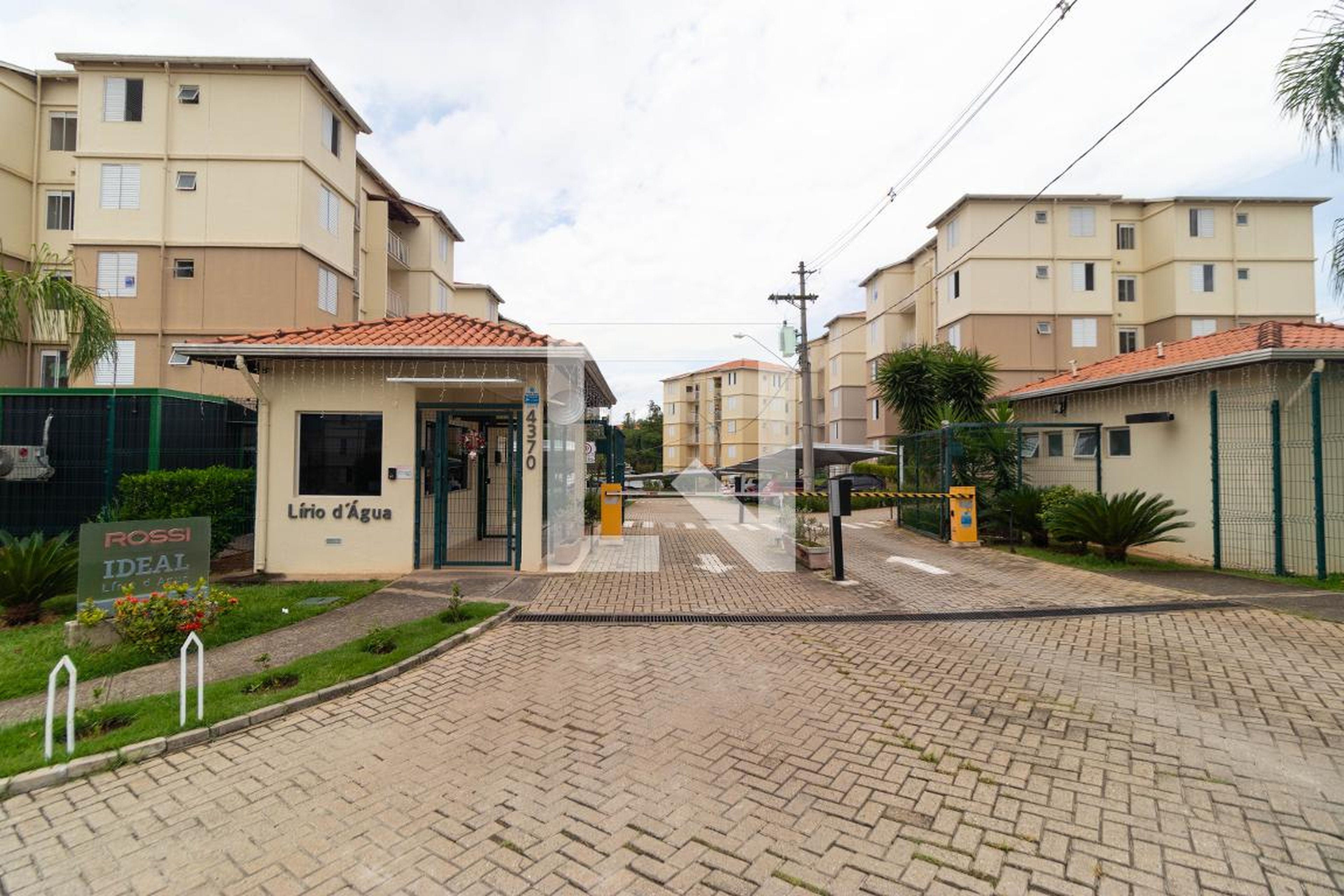 Fachada Condomínio em Avenida Washington Luíz, 4170