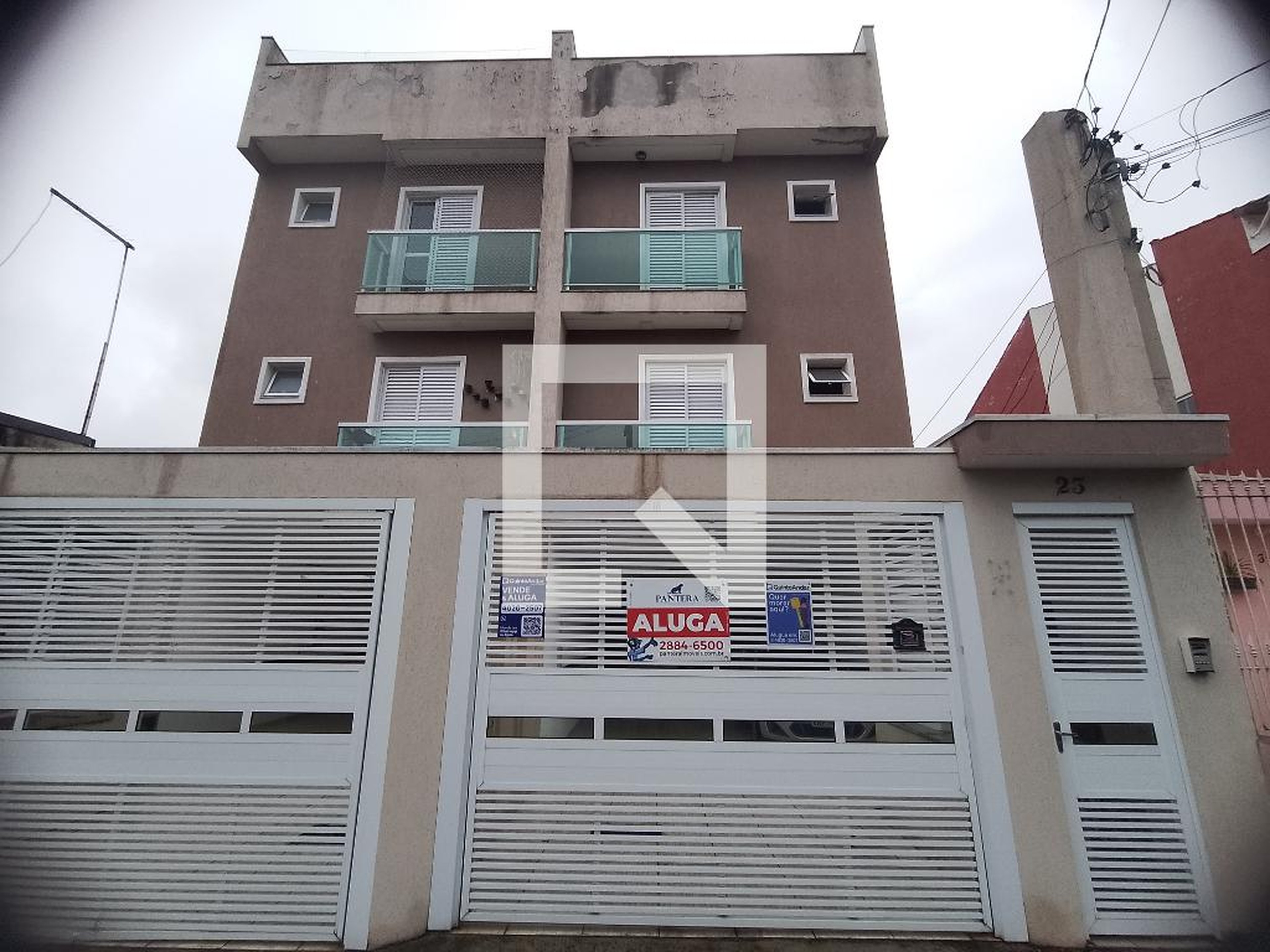 Fachada do Prédio Condomínio em Rua Germânia, 23