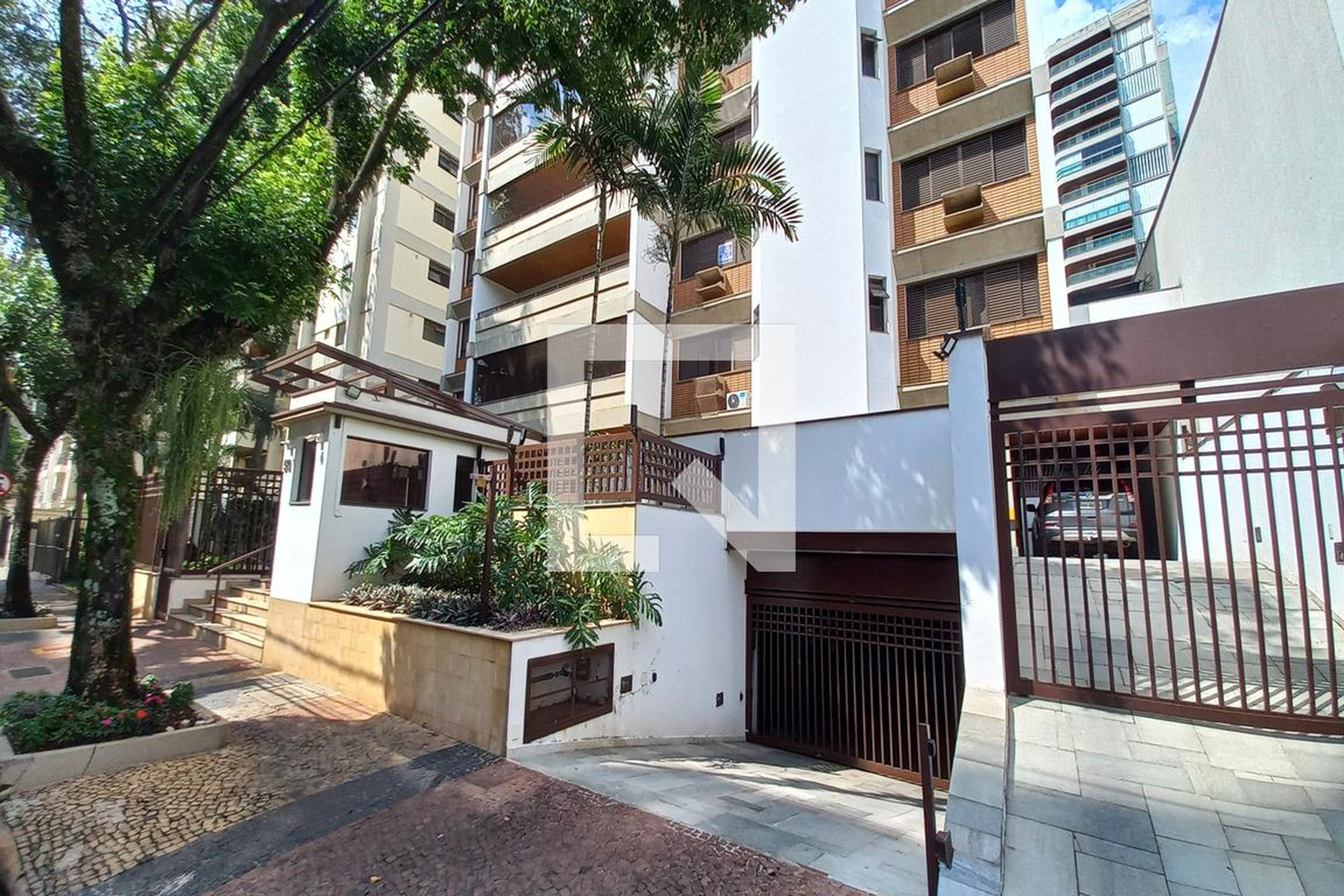 Fachada do Prédio Edificio Monte Libano