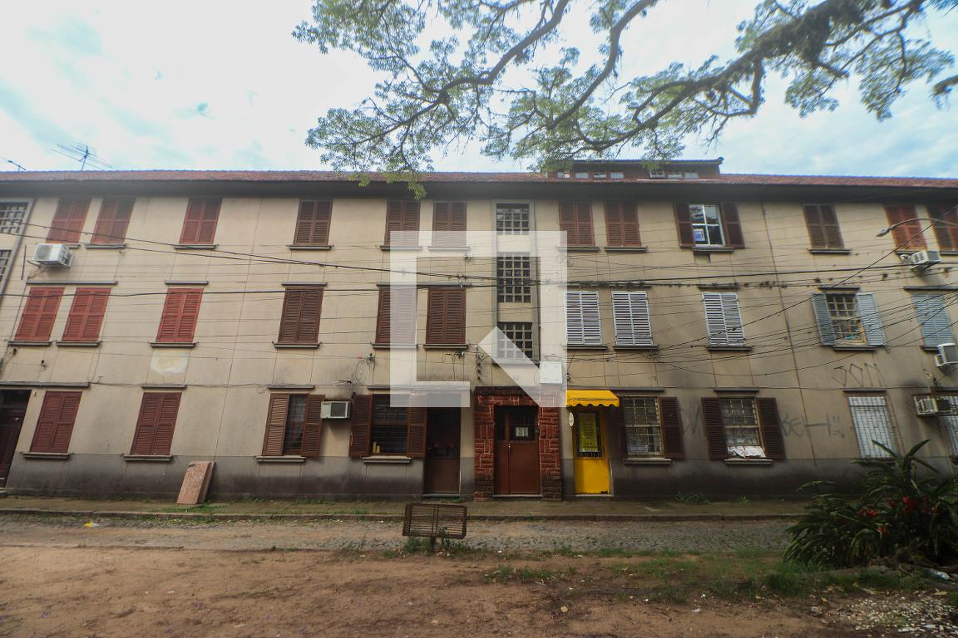 Fachada Condomínio em Avenida Plínio Brasil Milano, 340