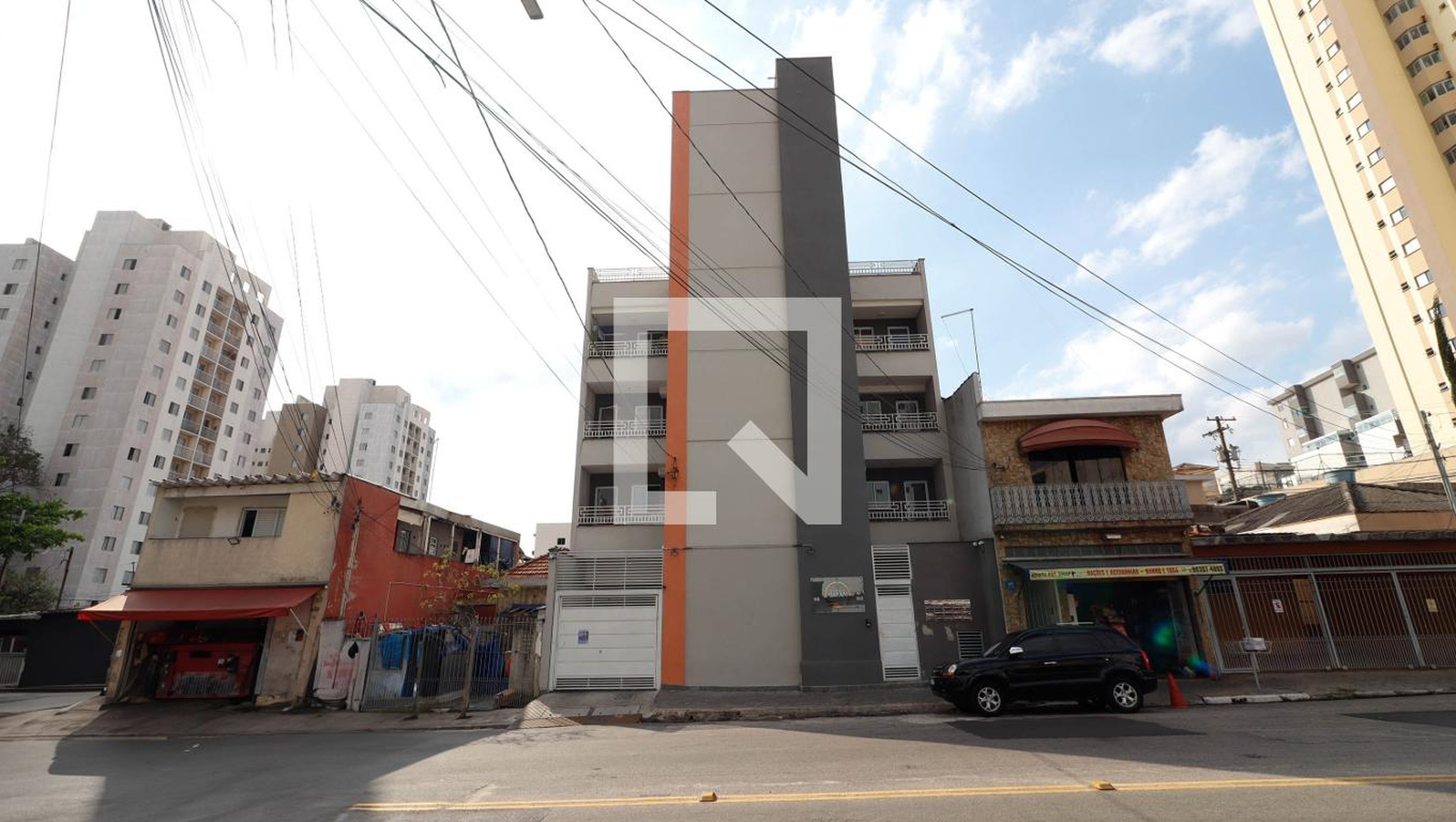 Fachada Condomínio em Avenida Ajarani, 218