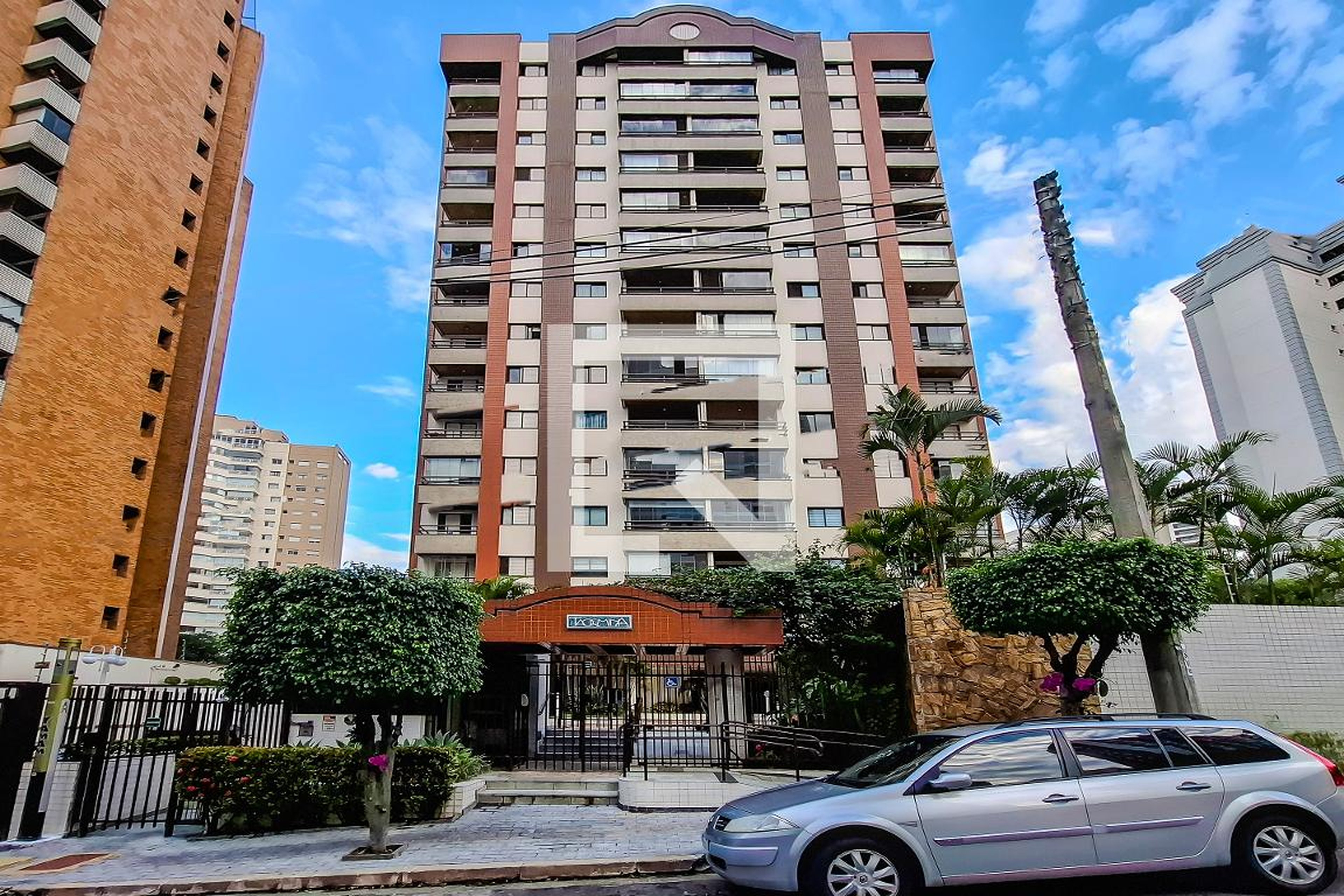 Fachada do Prédio Condomínio Thaormina