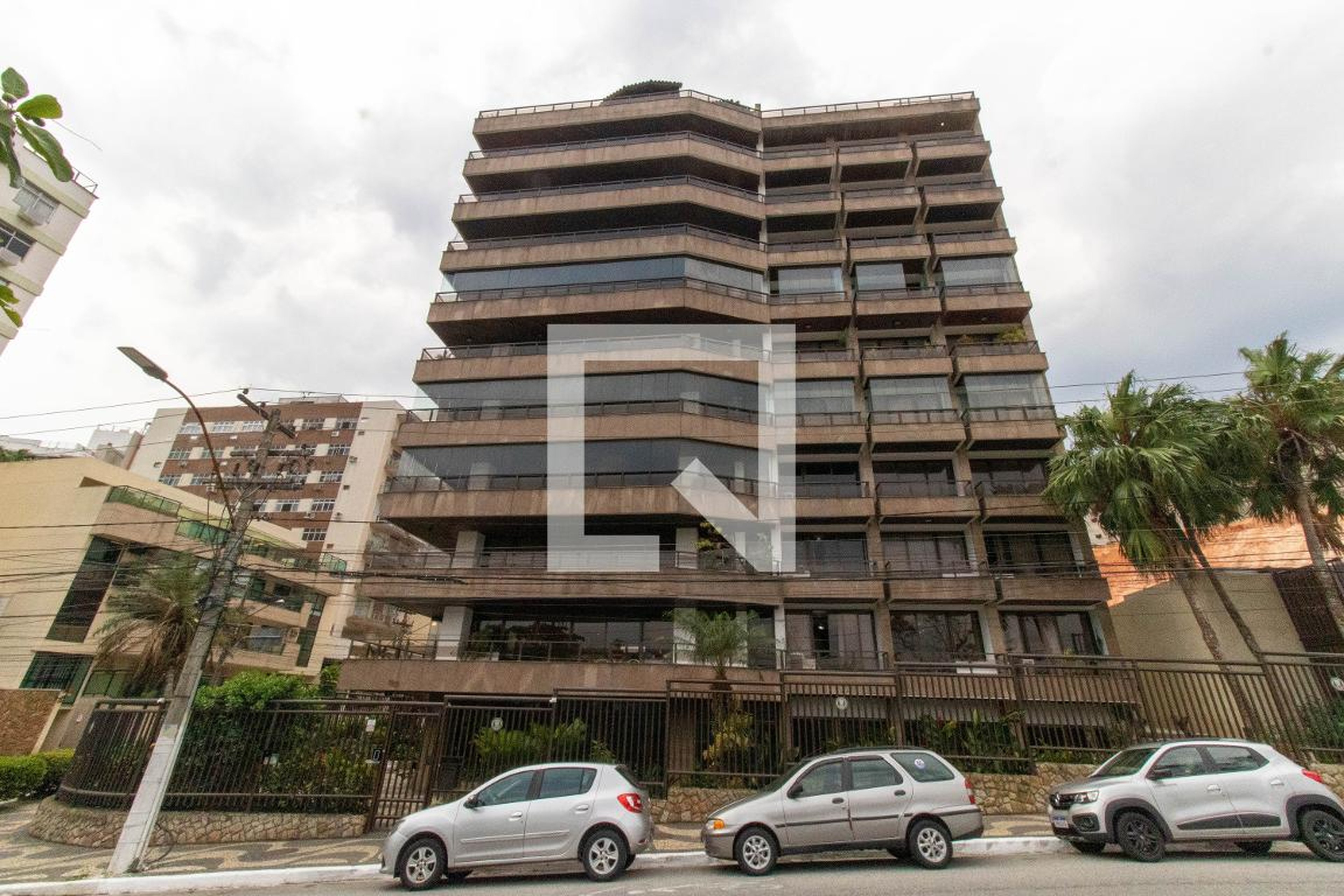 Fachada Edifício Jean Les Pin