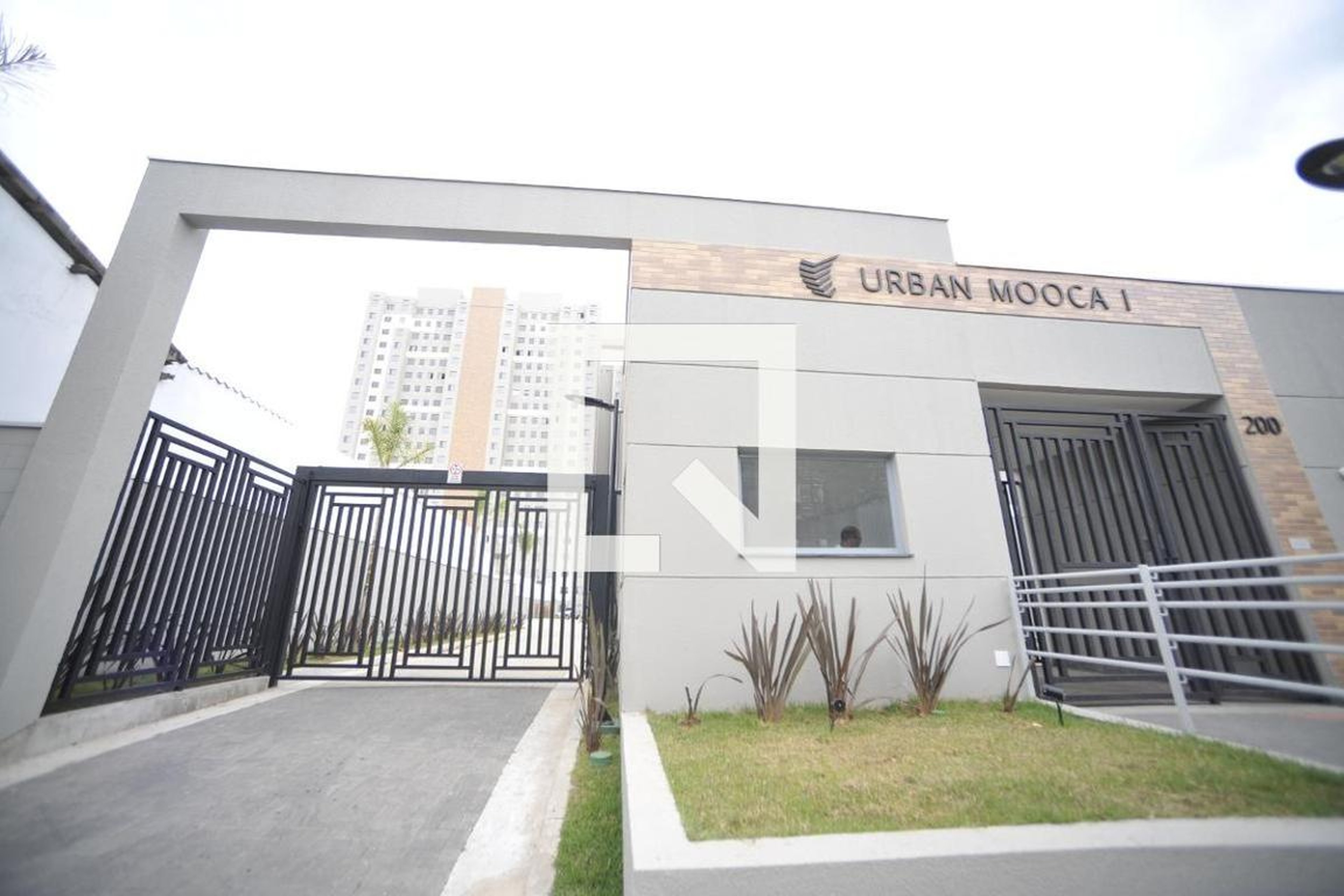 Fachada Condomínio em Rua Conselheiro Lafaiette, 2