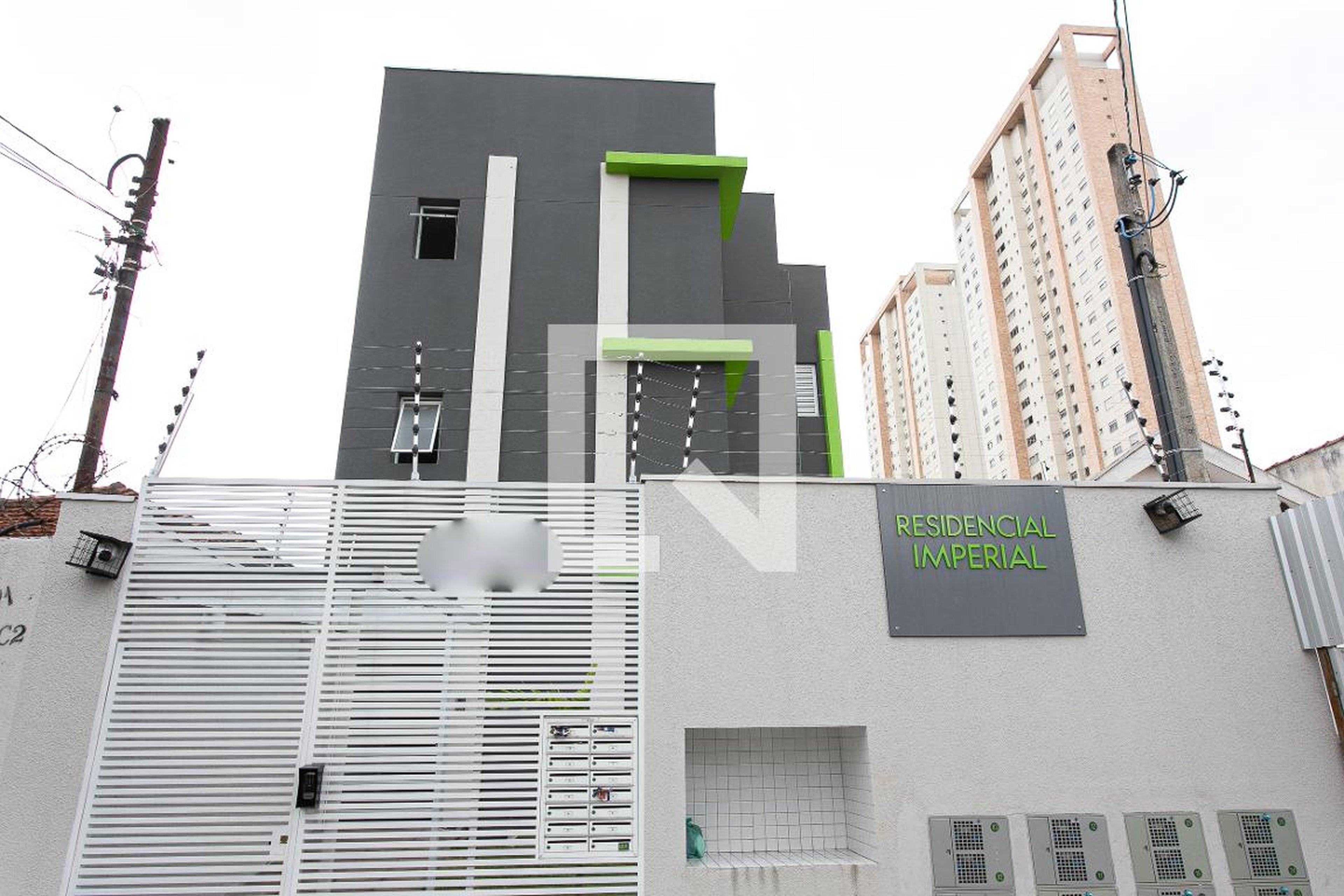 Fachada Condomínio em Rua Santo Elias, 5