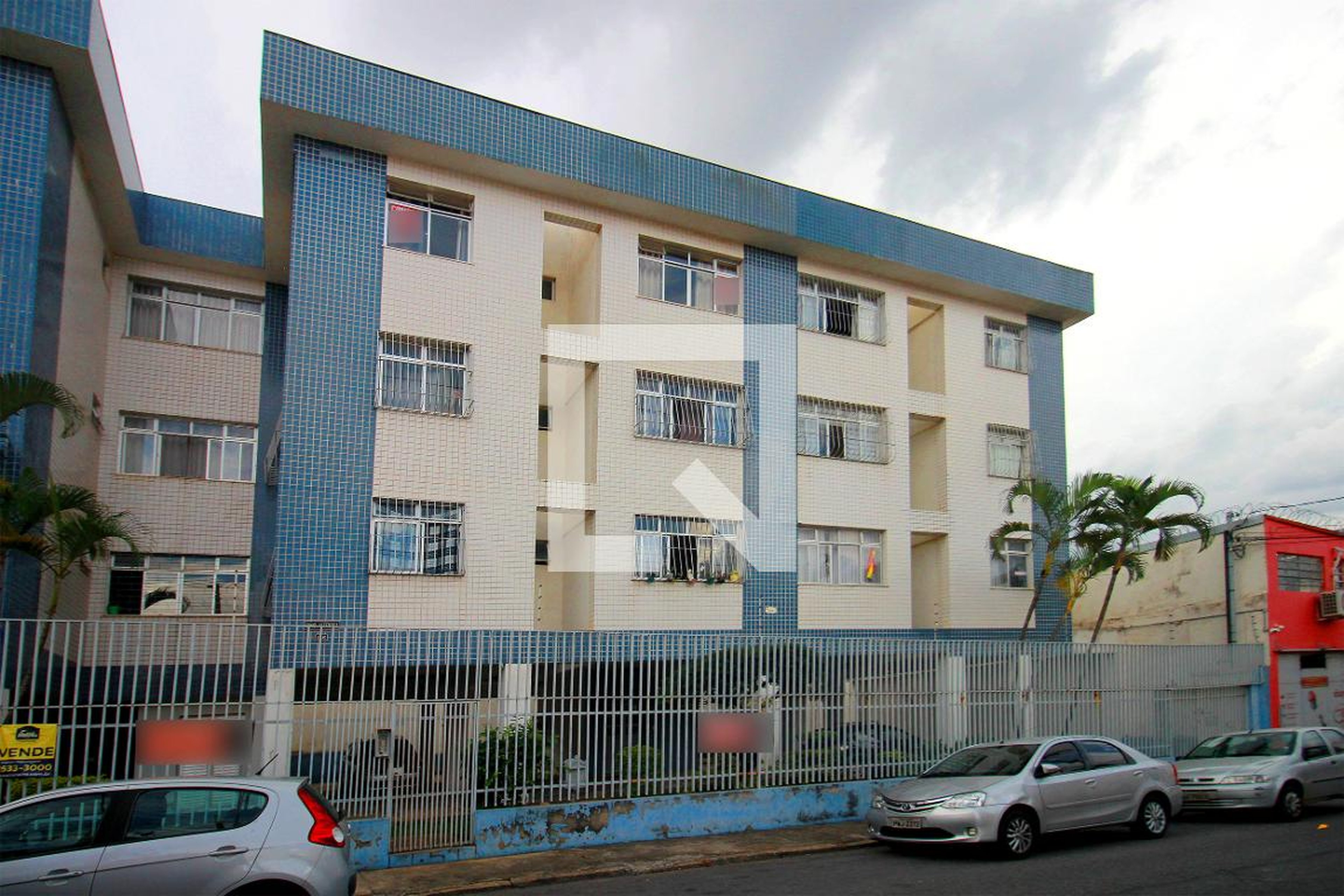 Fachada Condomínio em Rua Frutal, 146