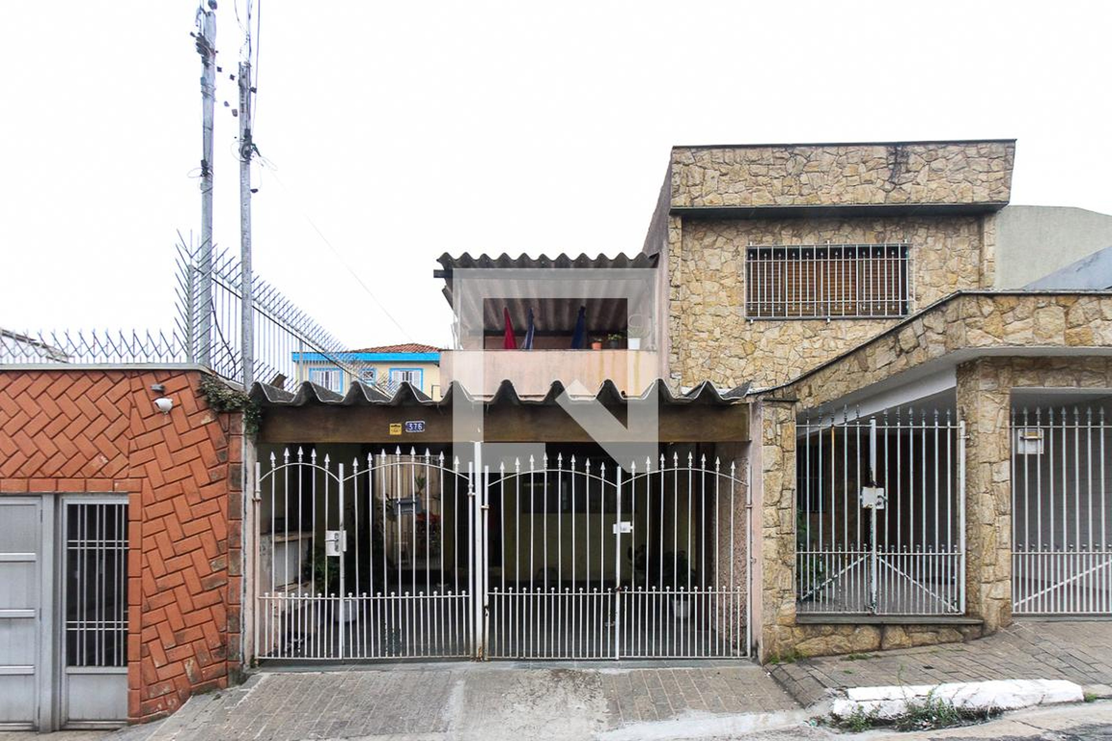 Fachada Condomínio em Rua Abaiú, 376