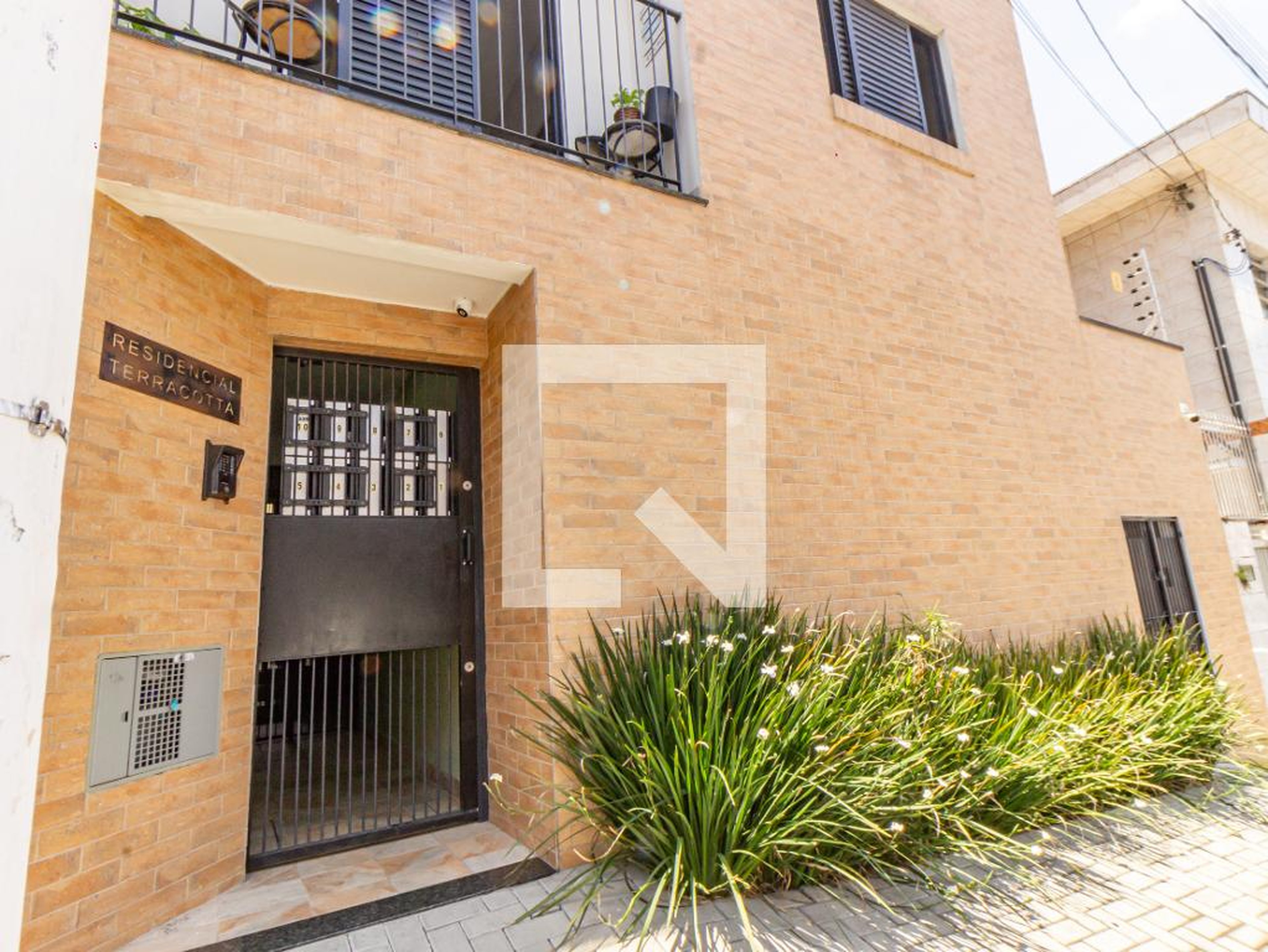 Fachada Residencial Terracotta