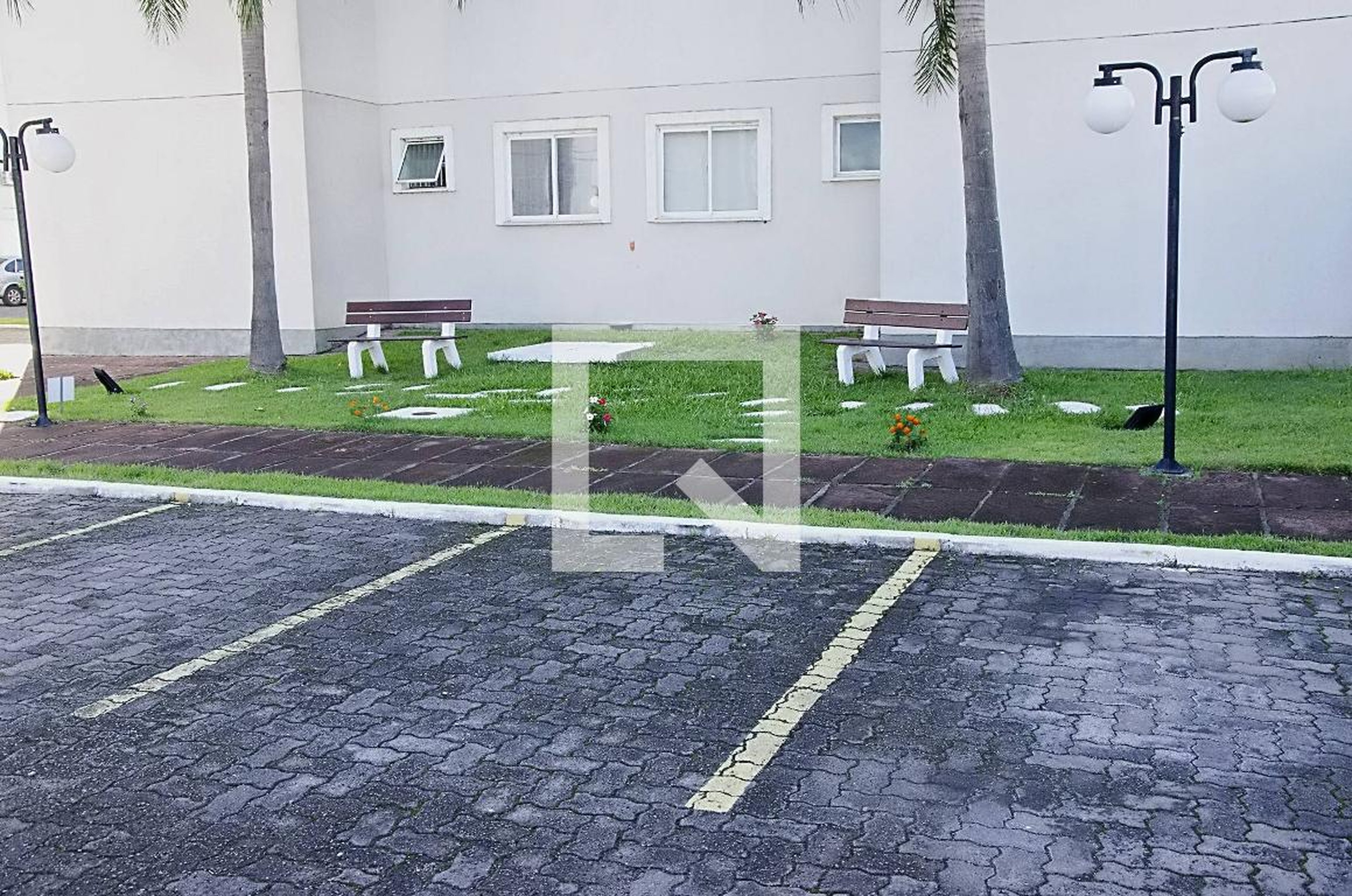 Estacionamento - Residencial Sevilha
