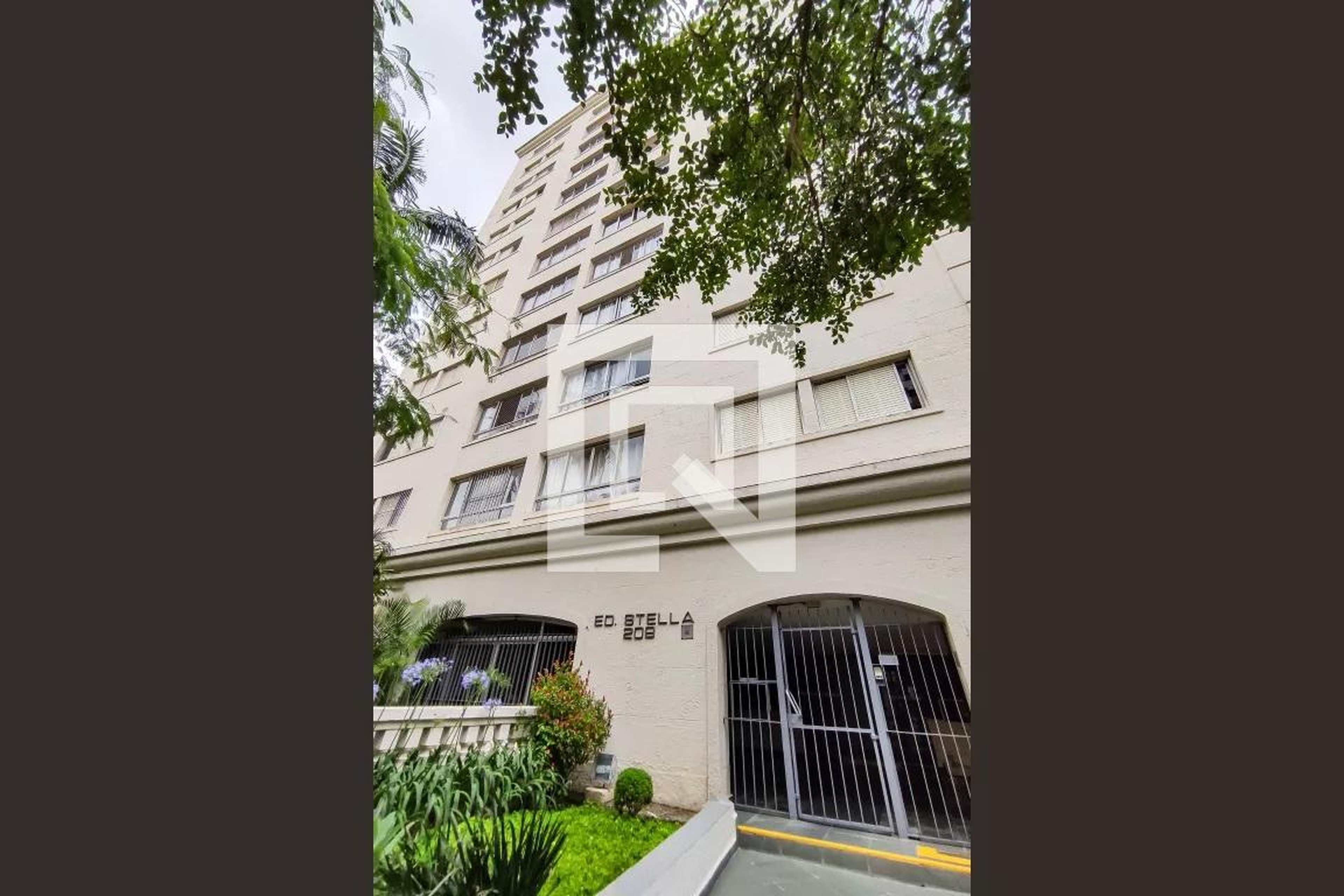 Fachada do Prédio Condomínio Stella