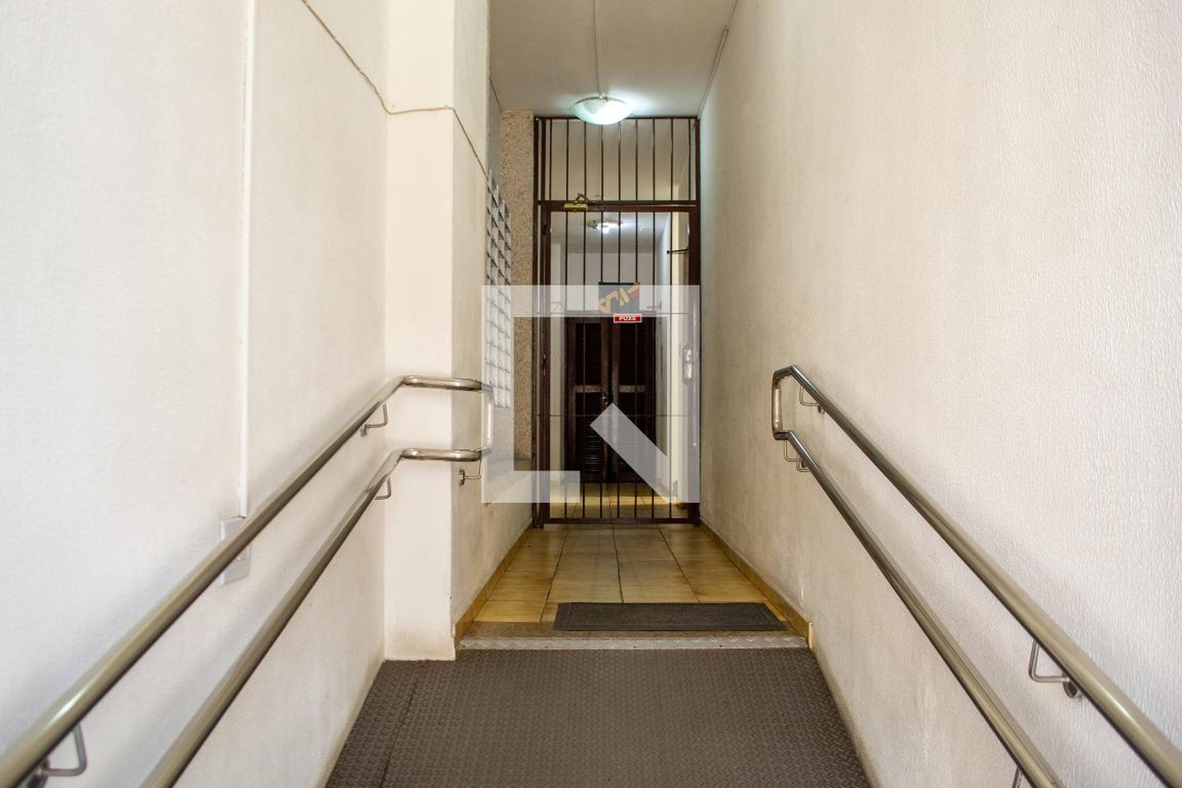 Entrada do prédio - Edifício Paladium