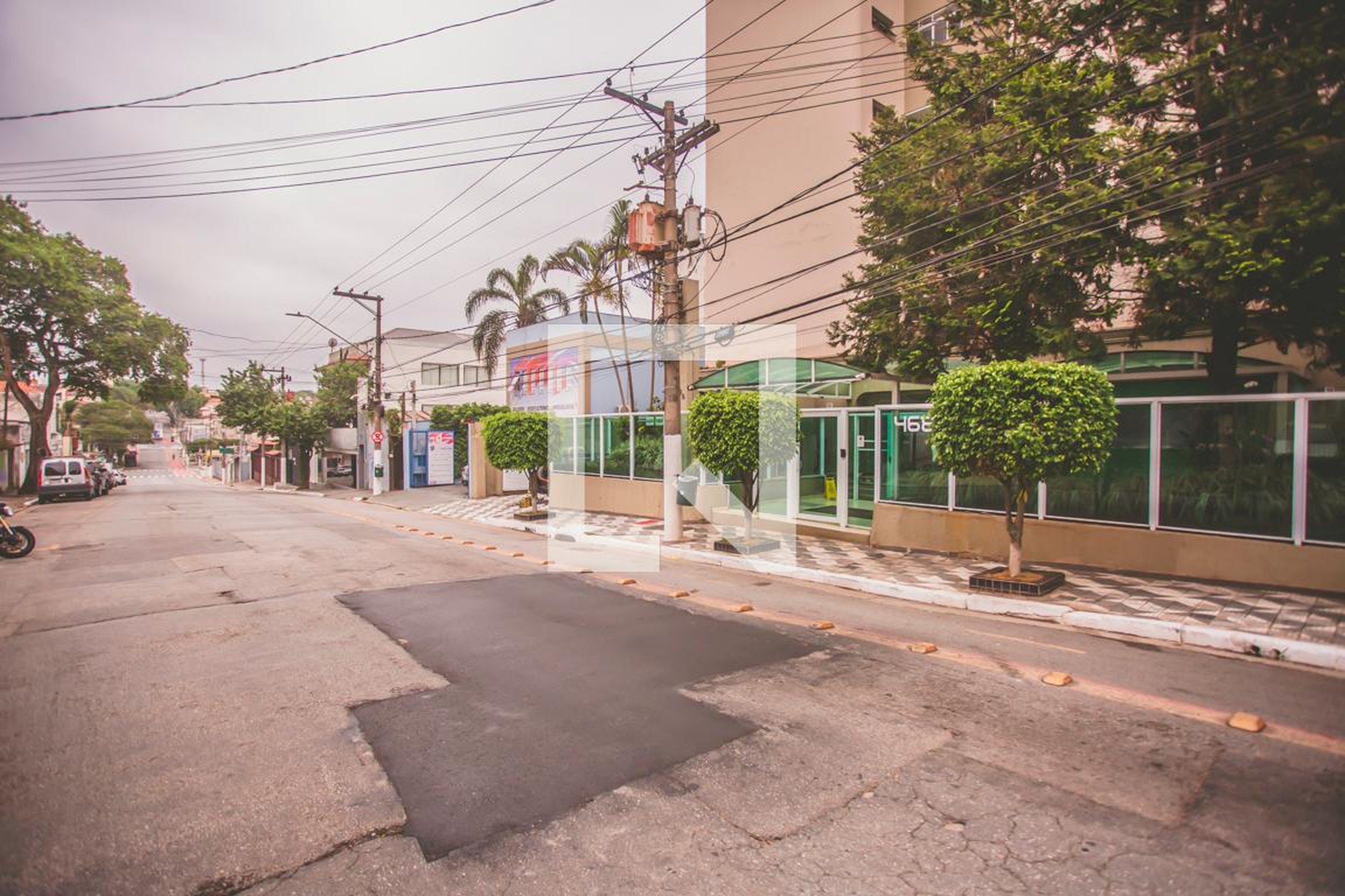 Fachada Condomínio em Alameda dos Guatás, 465