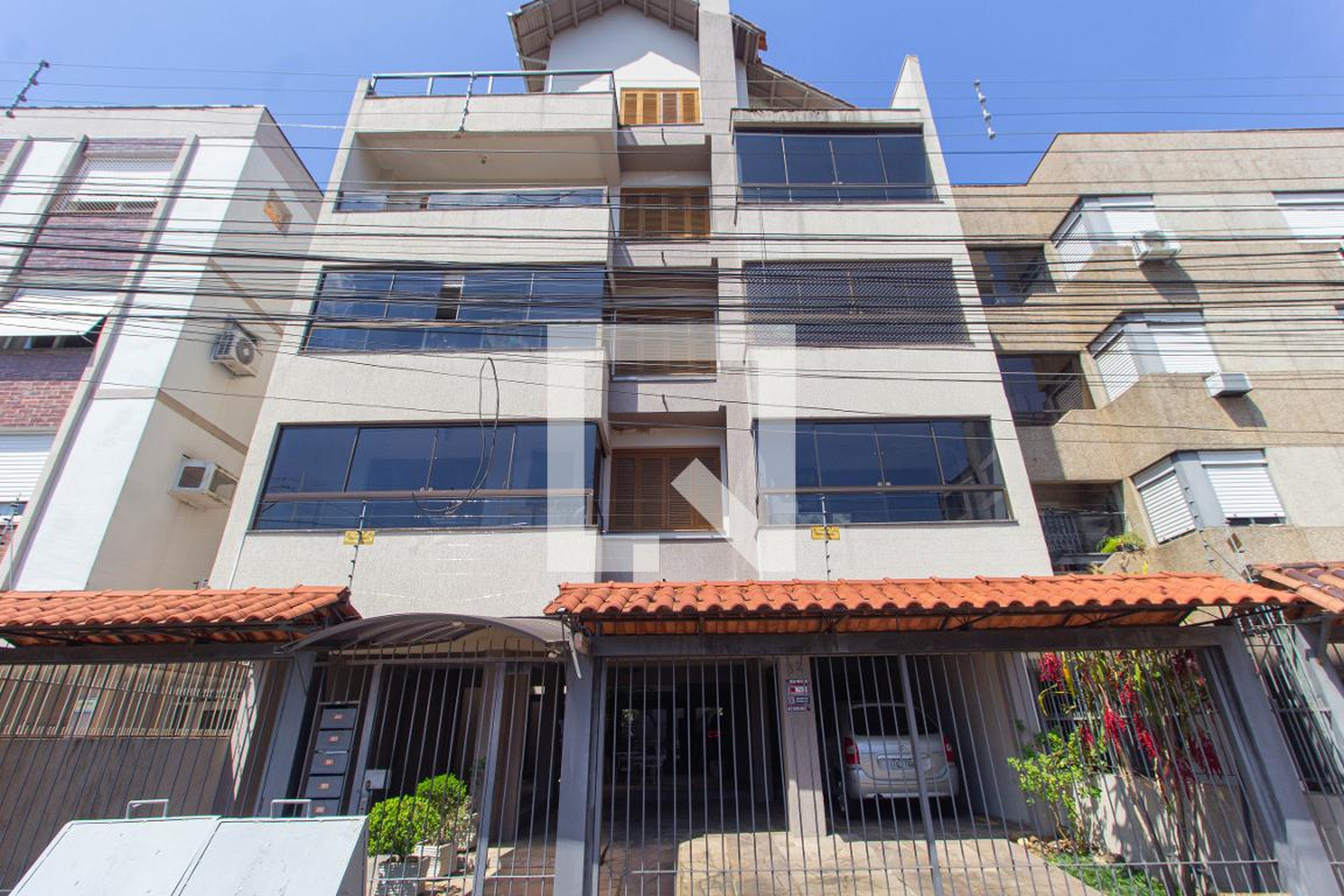 Fachada Condomínio em Rua Julio de Castilhos, 52