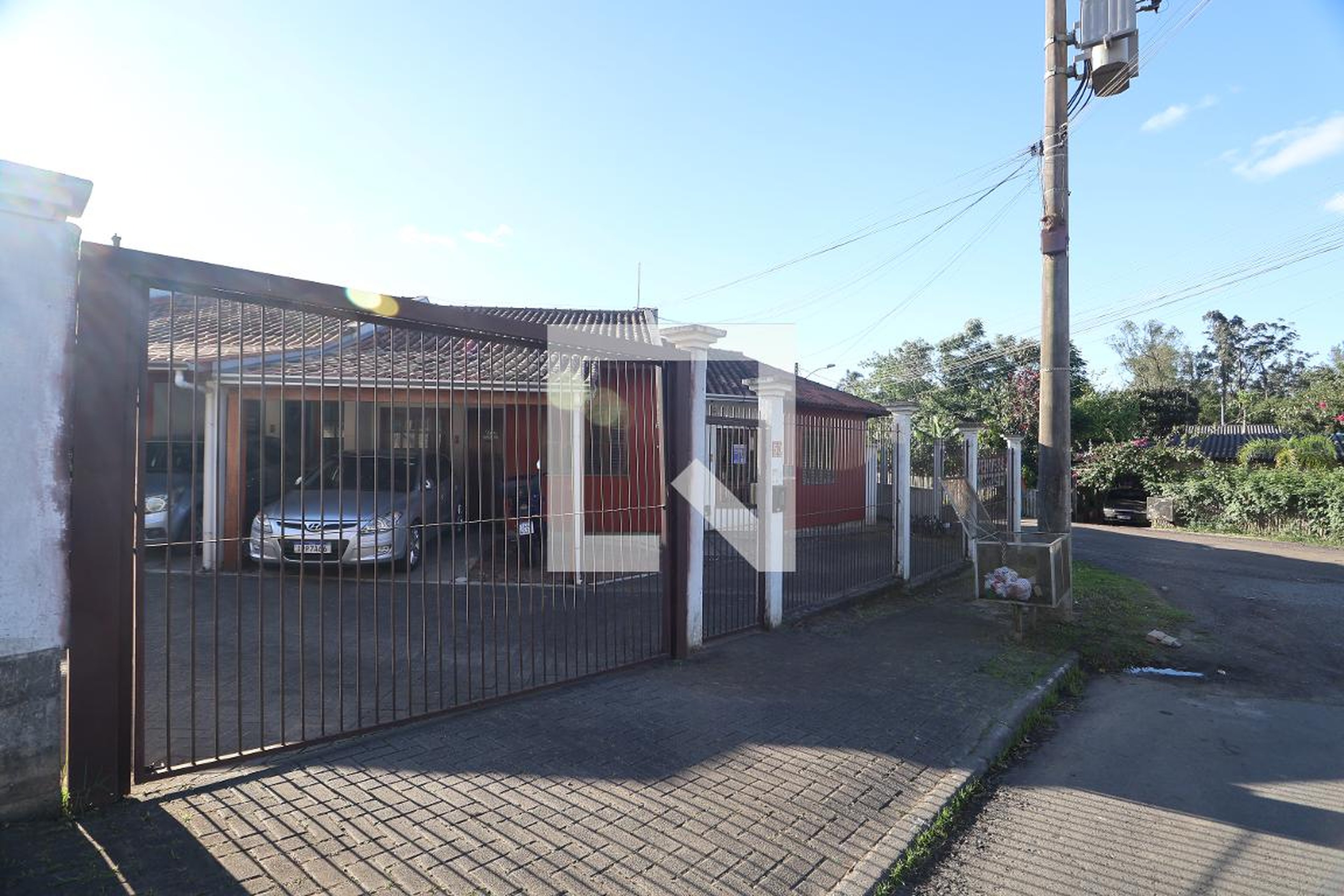 Fachada Condomínio em Rua Ilha Encantada, 50