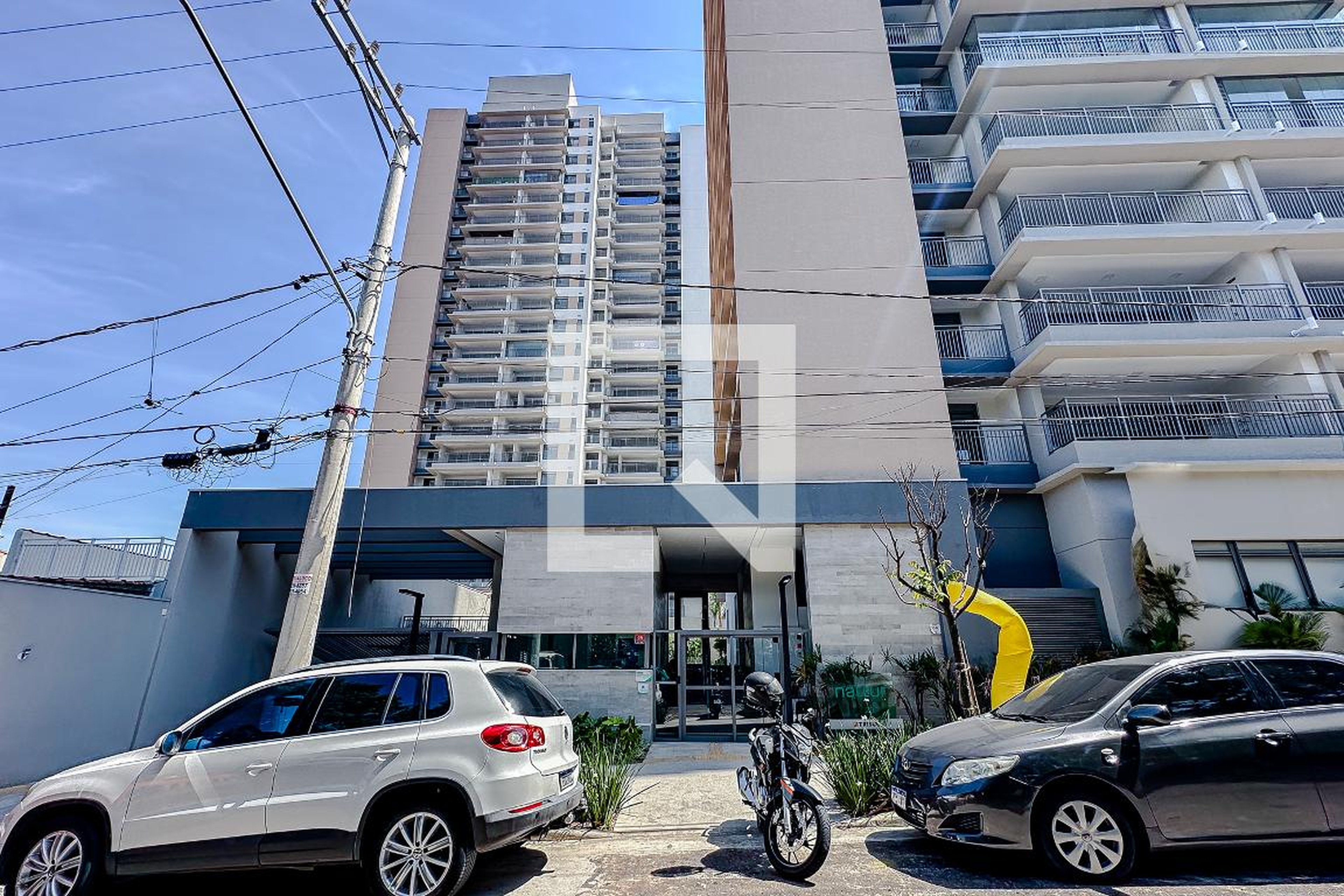 Fachada Condomínio em Rua Huet Bacelar, 262