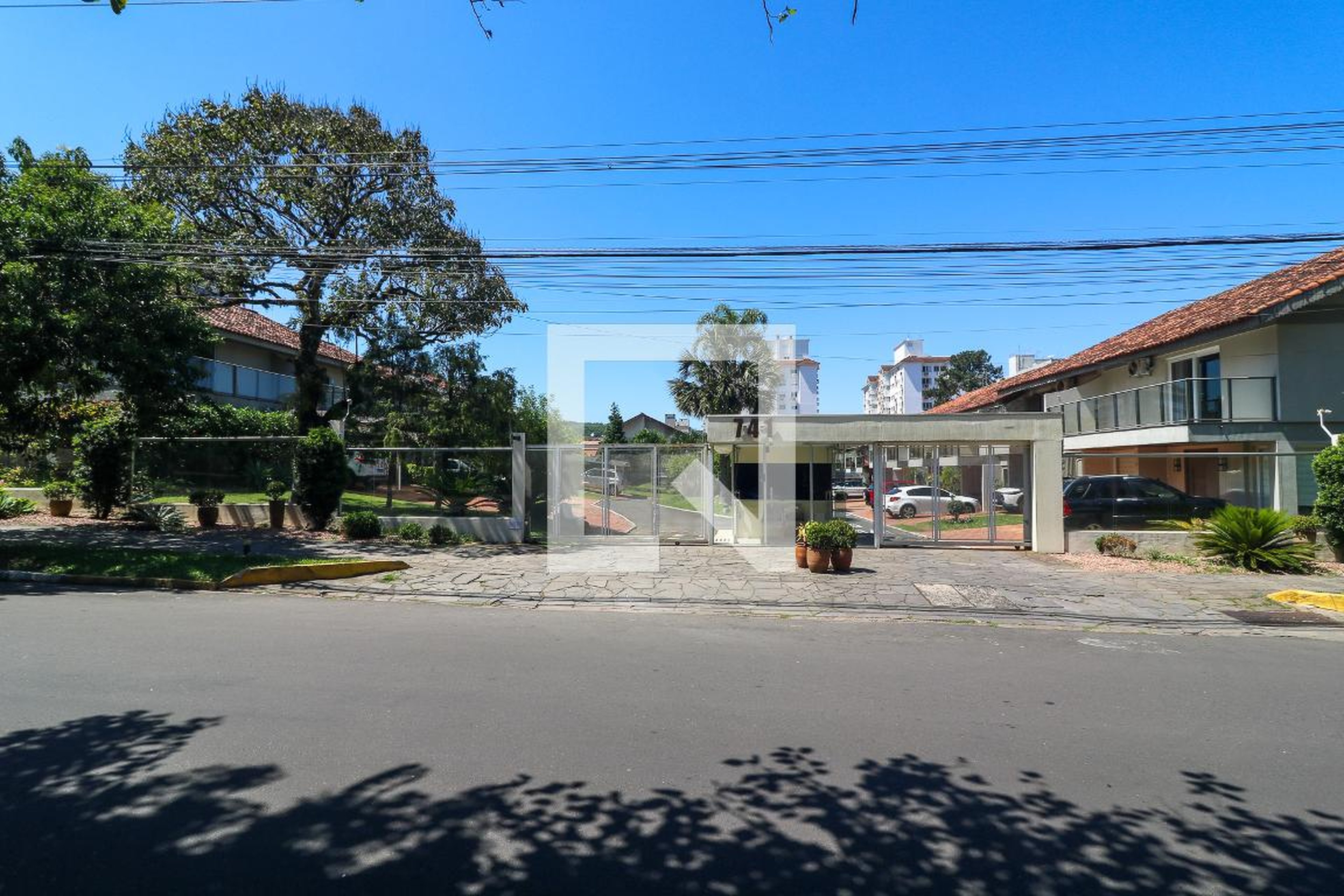 Fachada do condomínio Condomínio em Rua Doutor Barcelos, 741