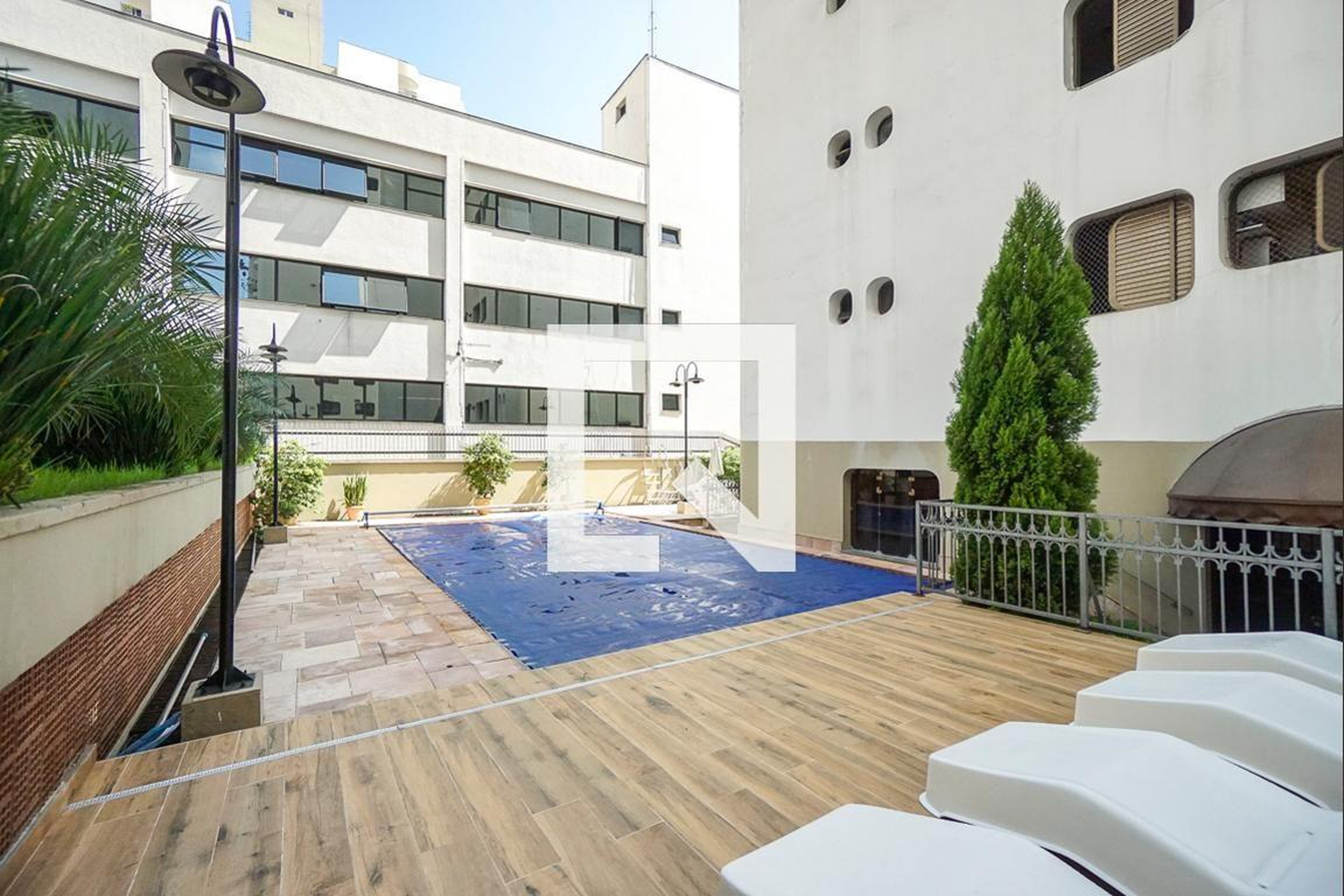 Piscina - Anália Franco