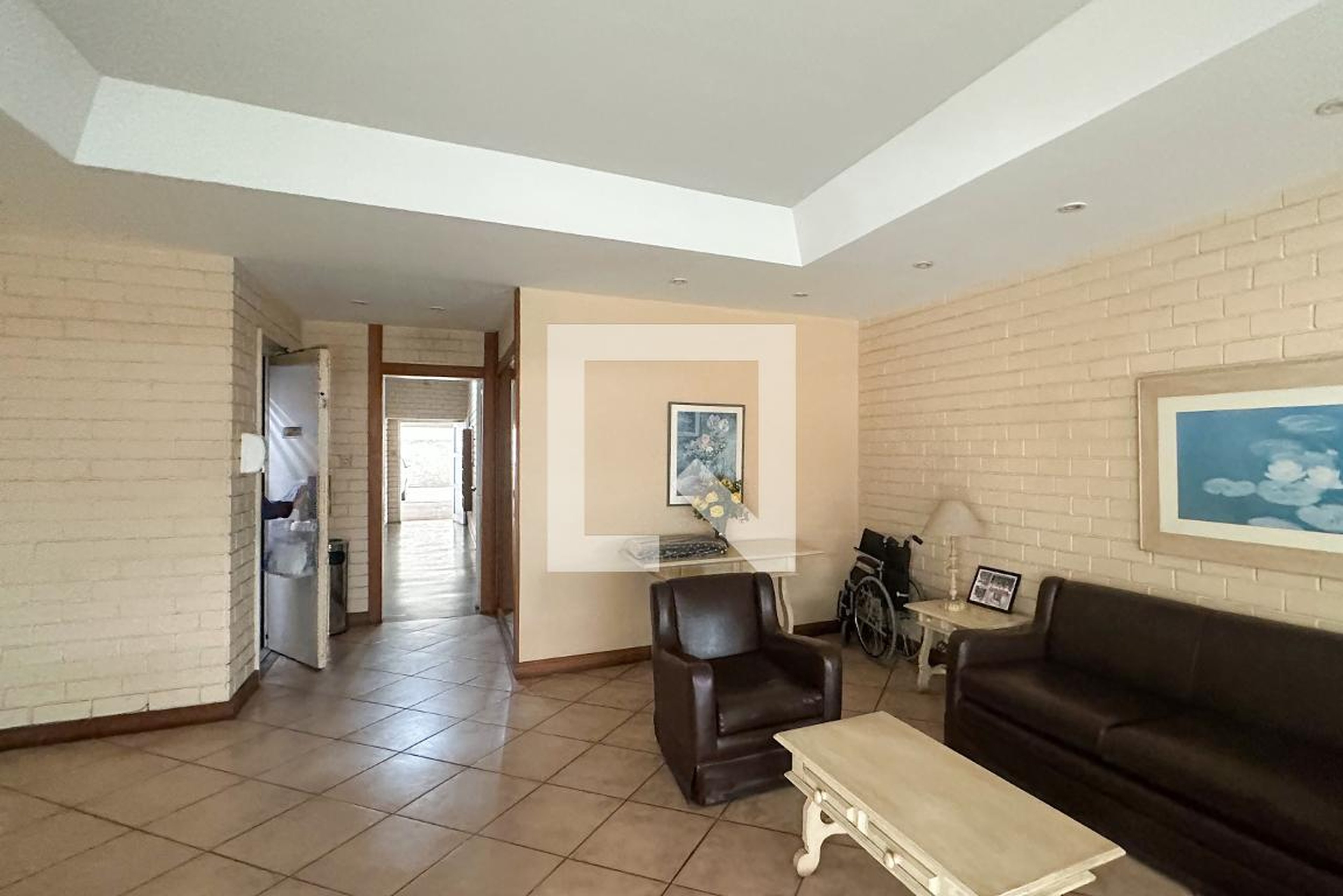 Entrada - Edifício Ninho das Águias